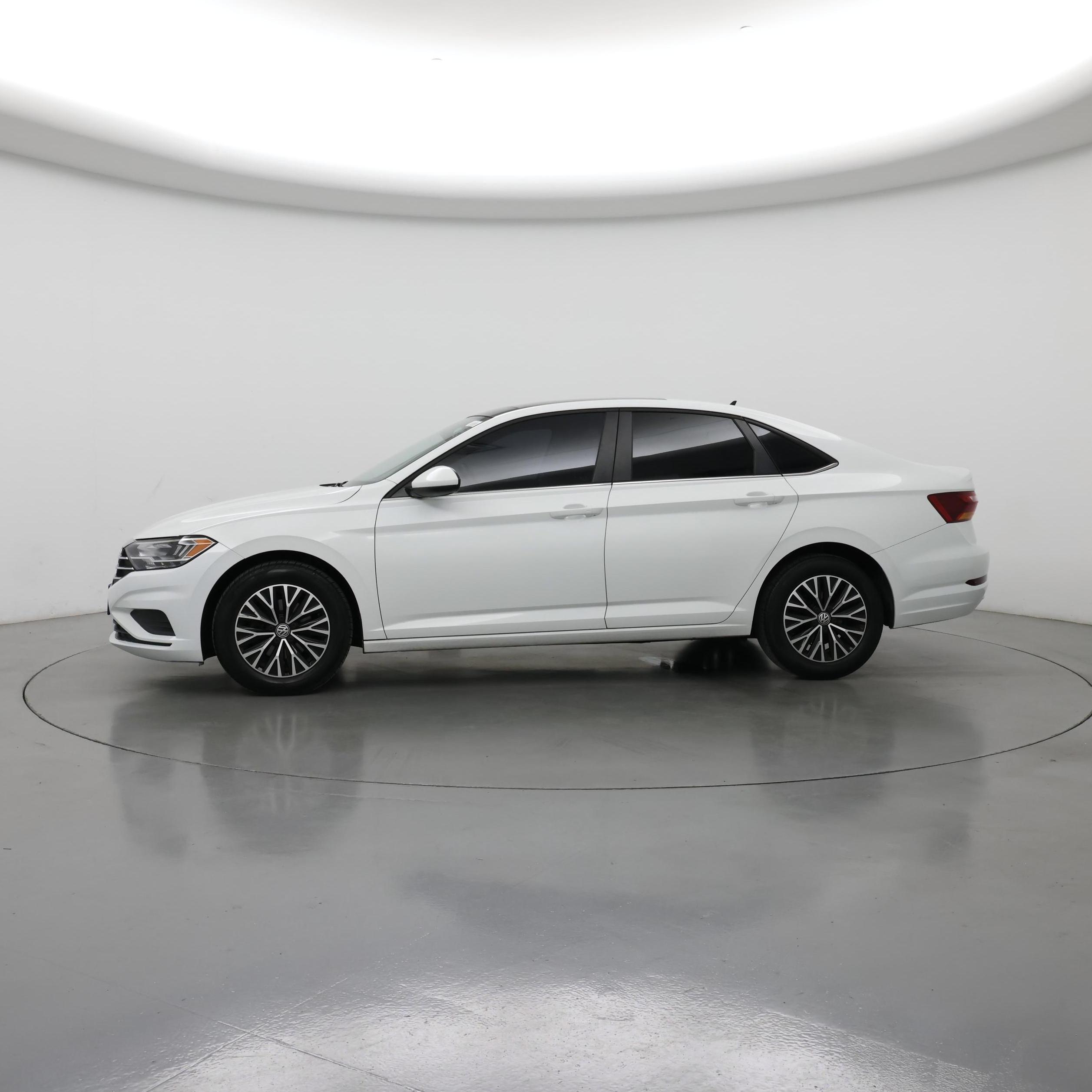Thumbnail: 2019 Volkswagen Jetta - 3