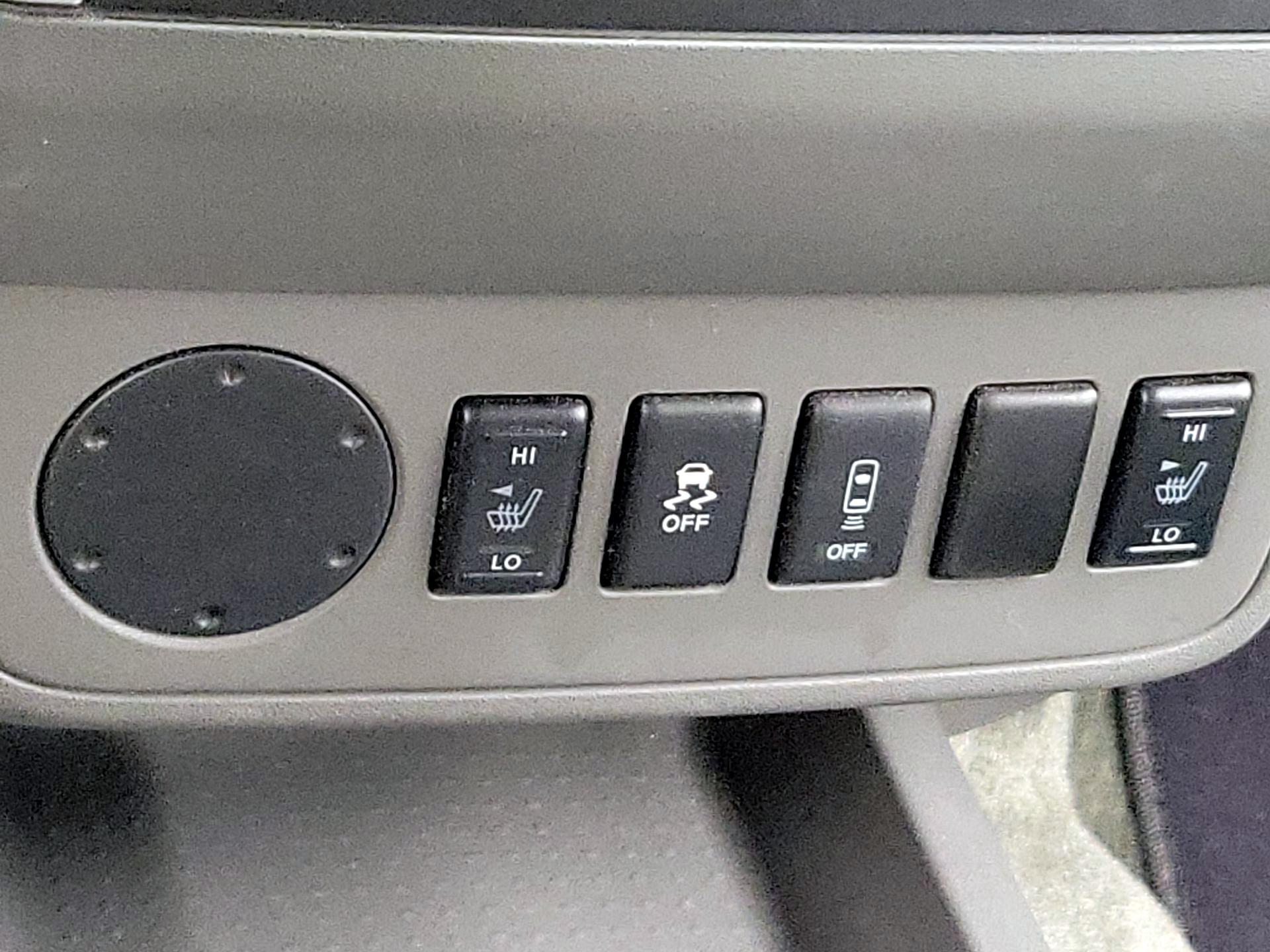 Thumbnail: 2016 Nissan Frontier - 18