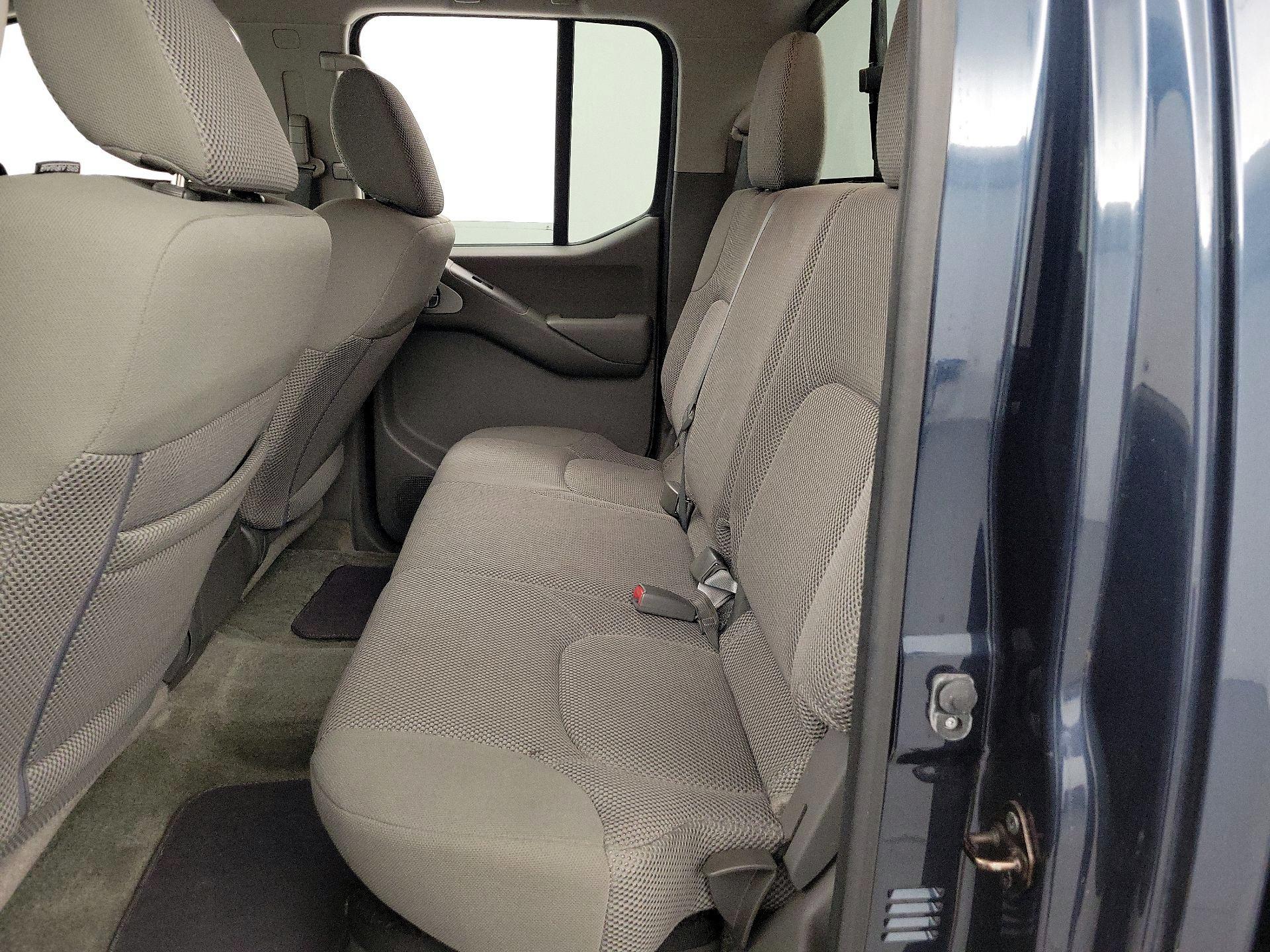 Thumbnail: 2016 Nissan Frontier - 19