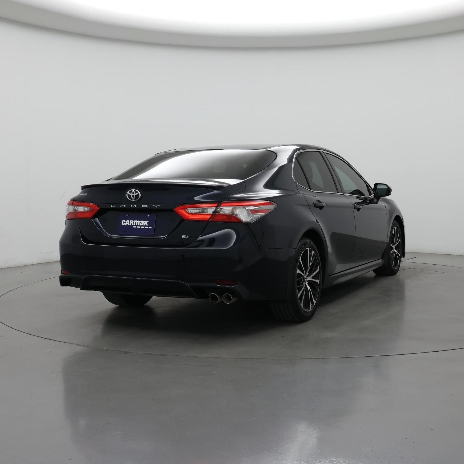 Thumbnail: 2018 Toyota Camry - 8