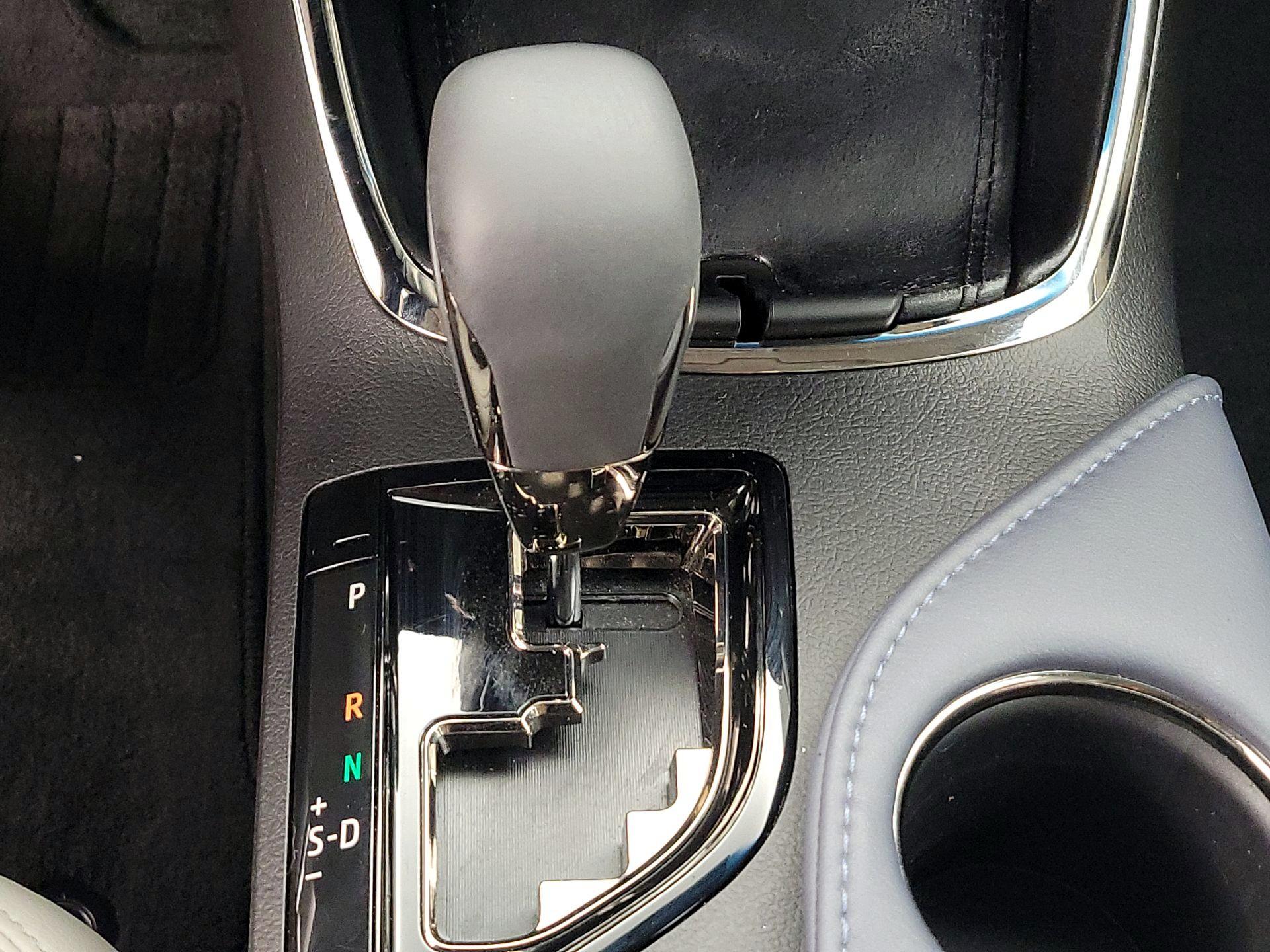 Thumbnail: 2014 Toyota Avalon - 18