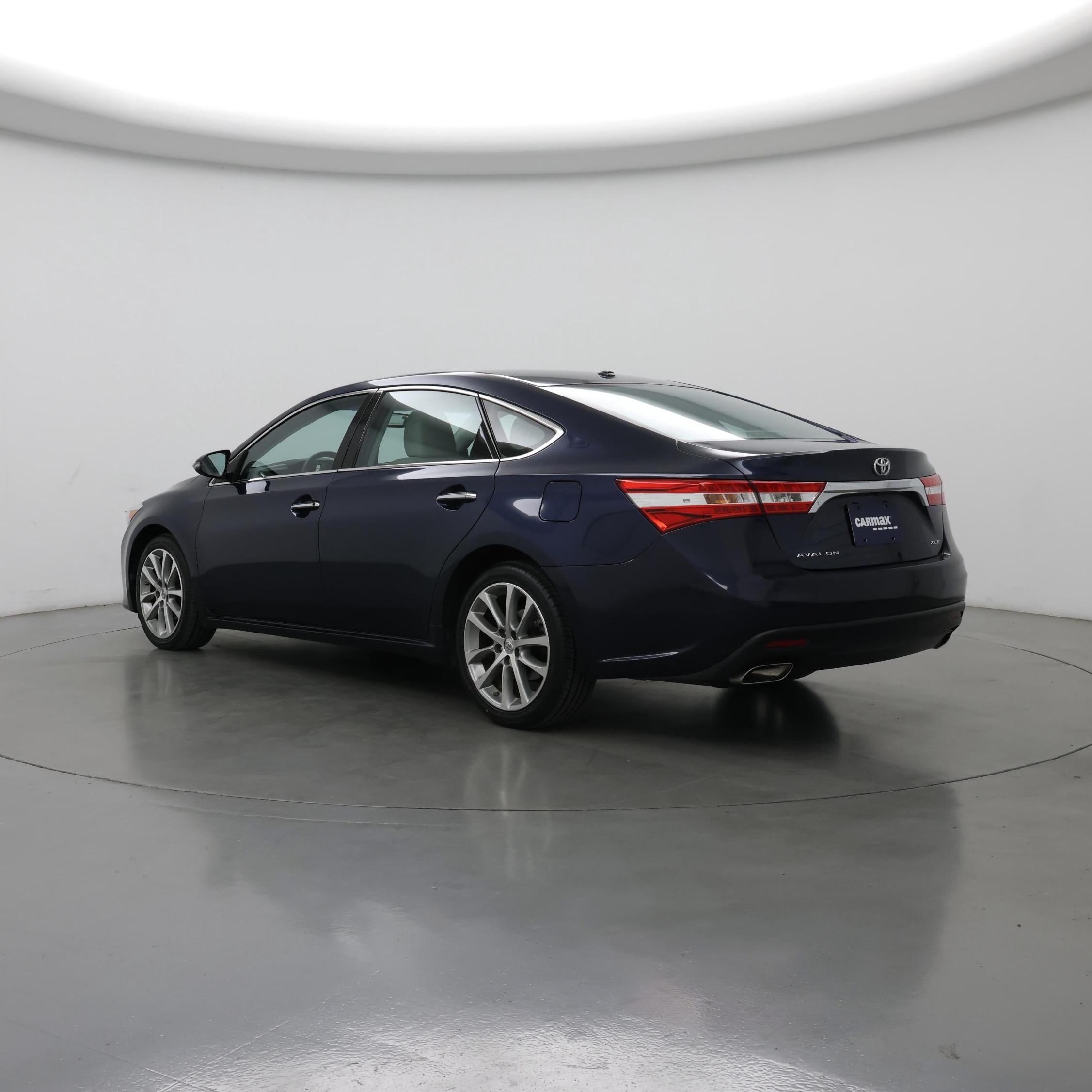 Thumbnail: 2014 Toyota Avalon - 2