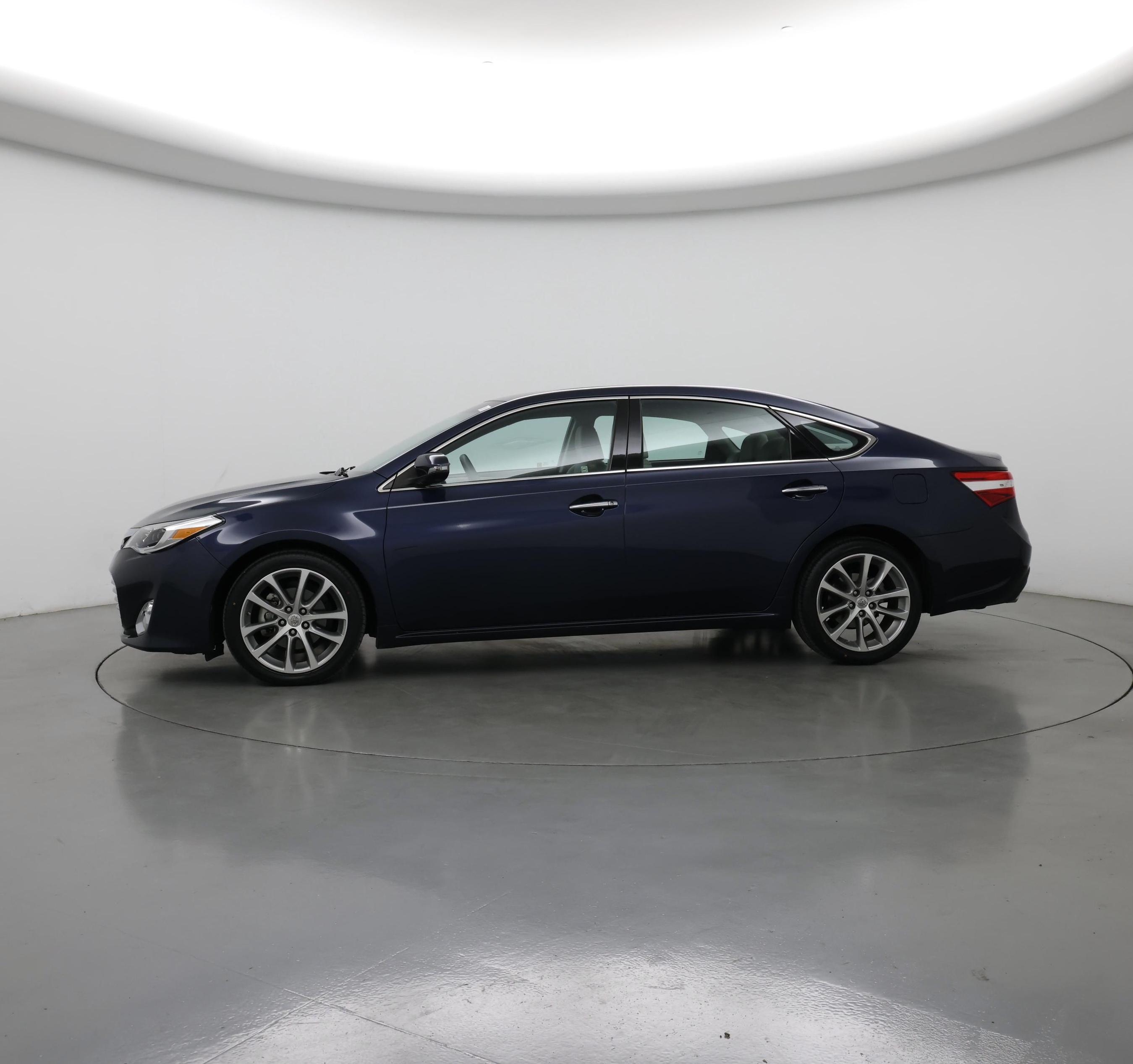 Thumbnail: 2014 Toyota Avalon - 3