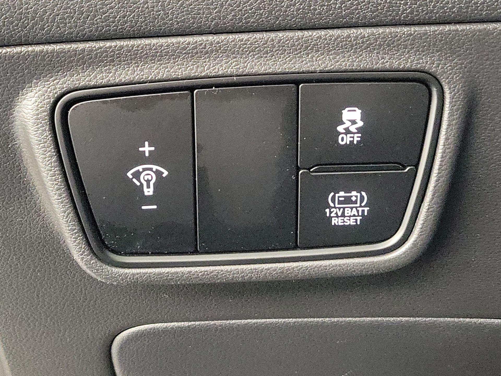 Thumbnail: 2022 Hyundai Tucson - 13