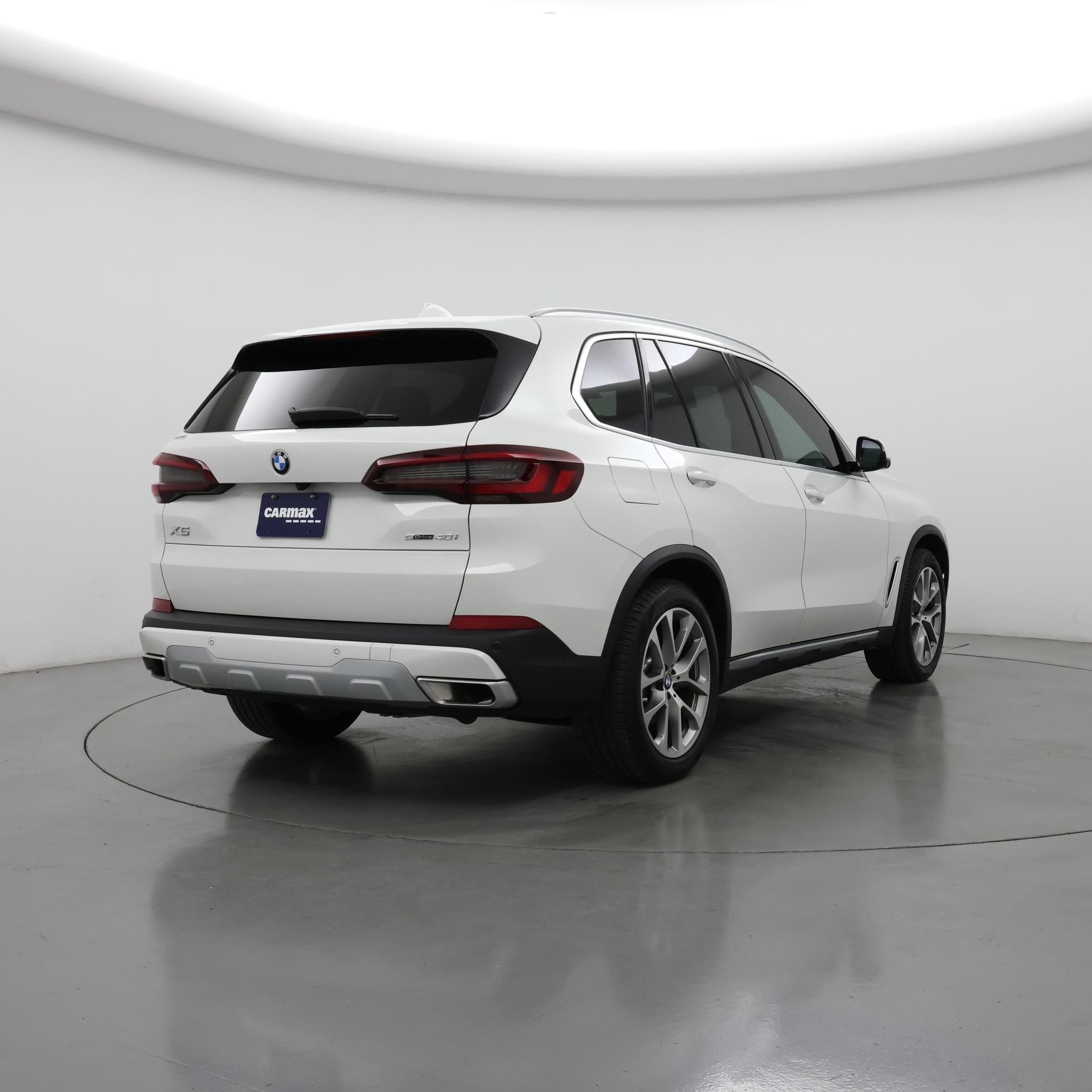 Thumbnail: 2023 BMW X5 - 8