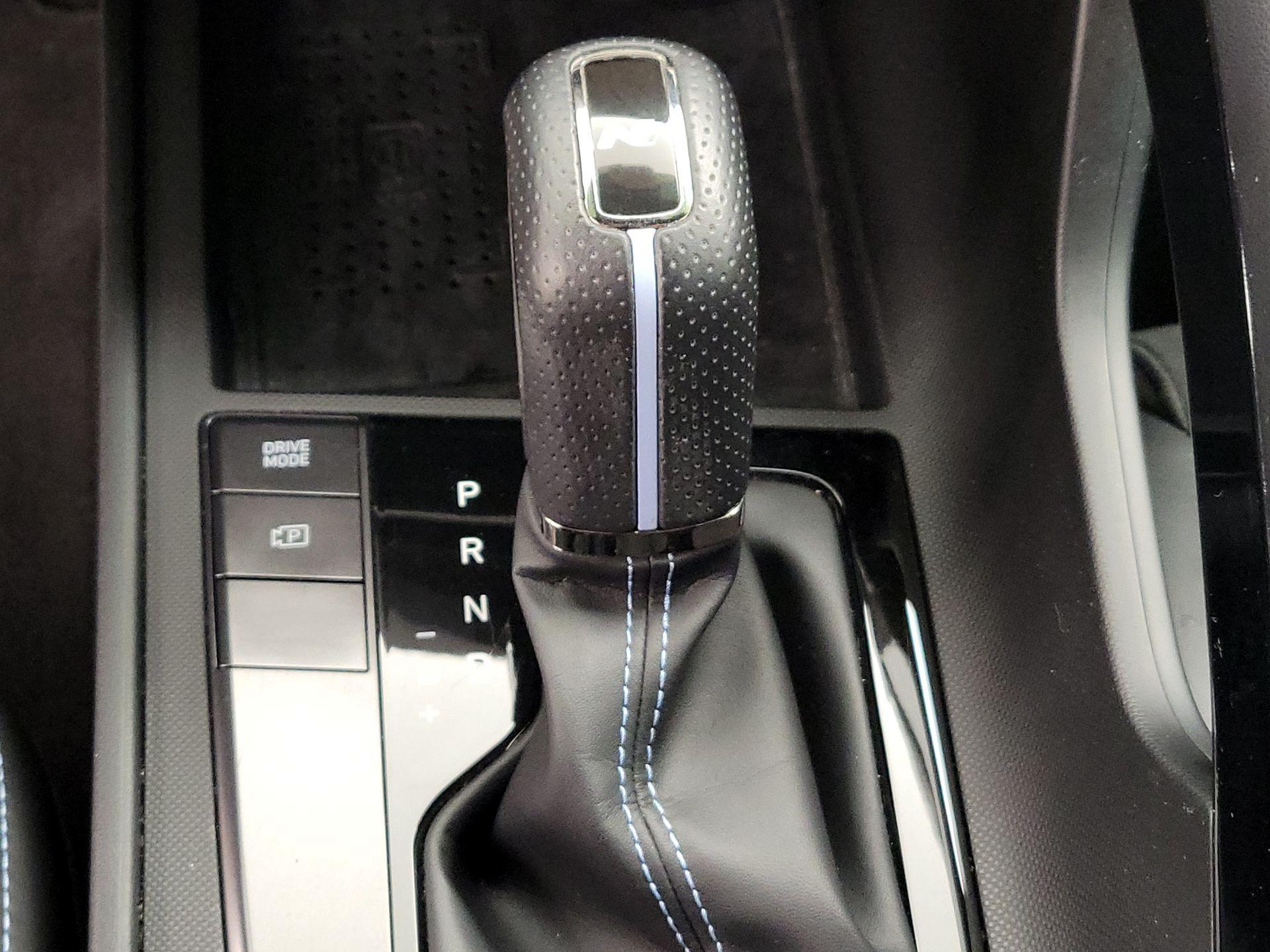 Thumbnail: 2023 Hyundai Elantra - 18