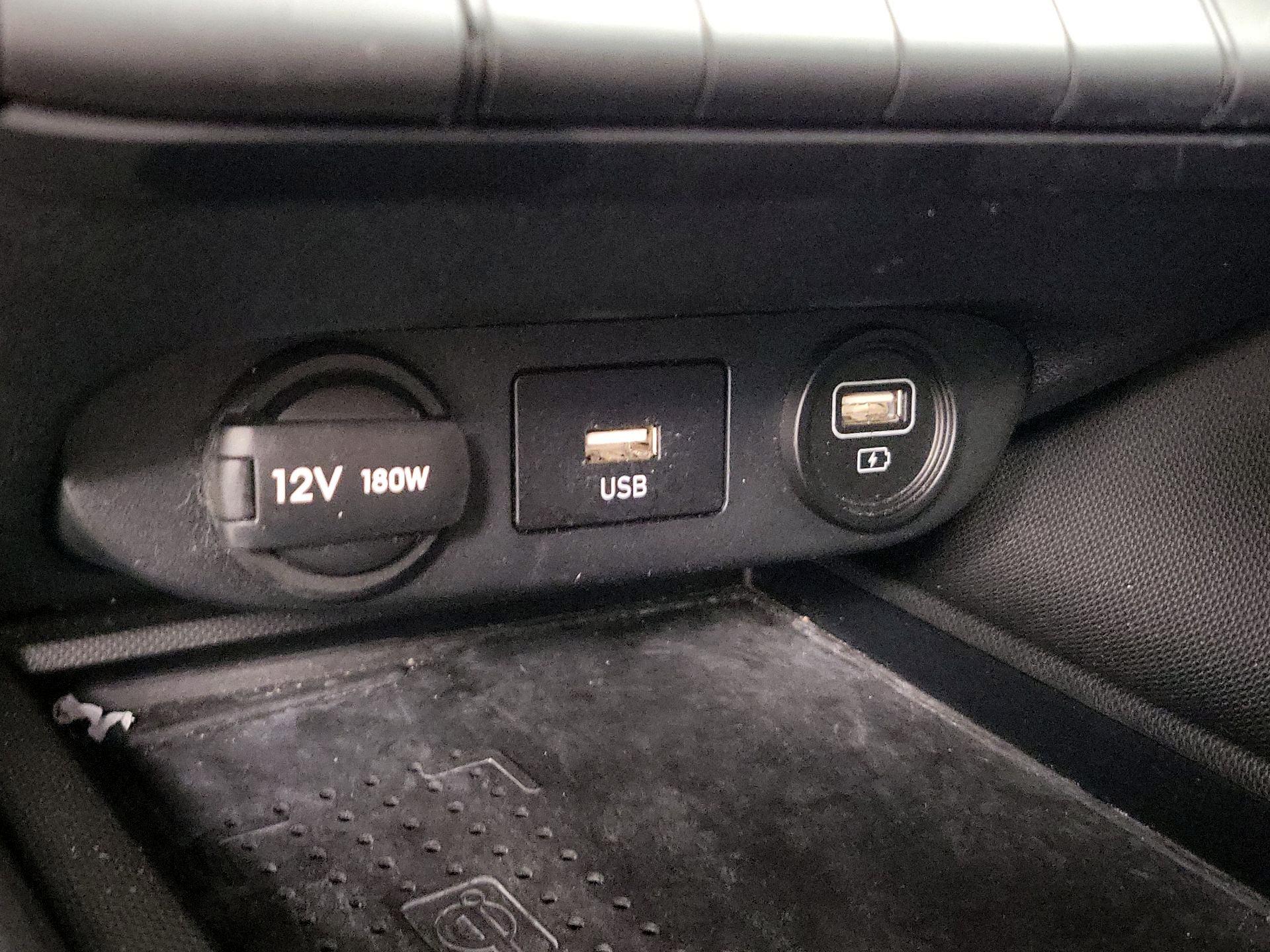 Thumbnail: 2023 Hyundai Elantra - 19