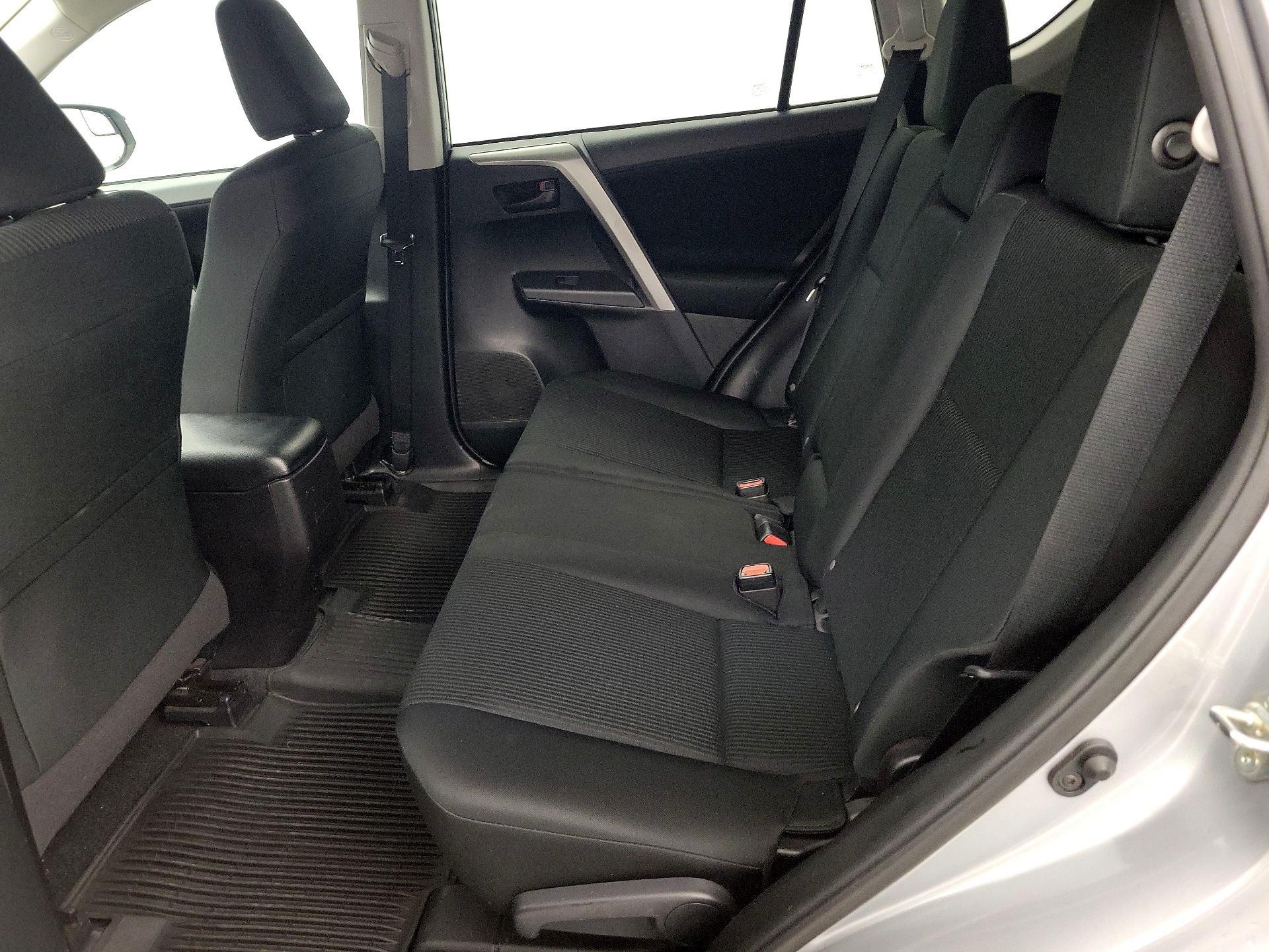 Thumbnail: 2017 Toyota RAV4 - 19