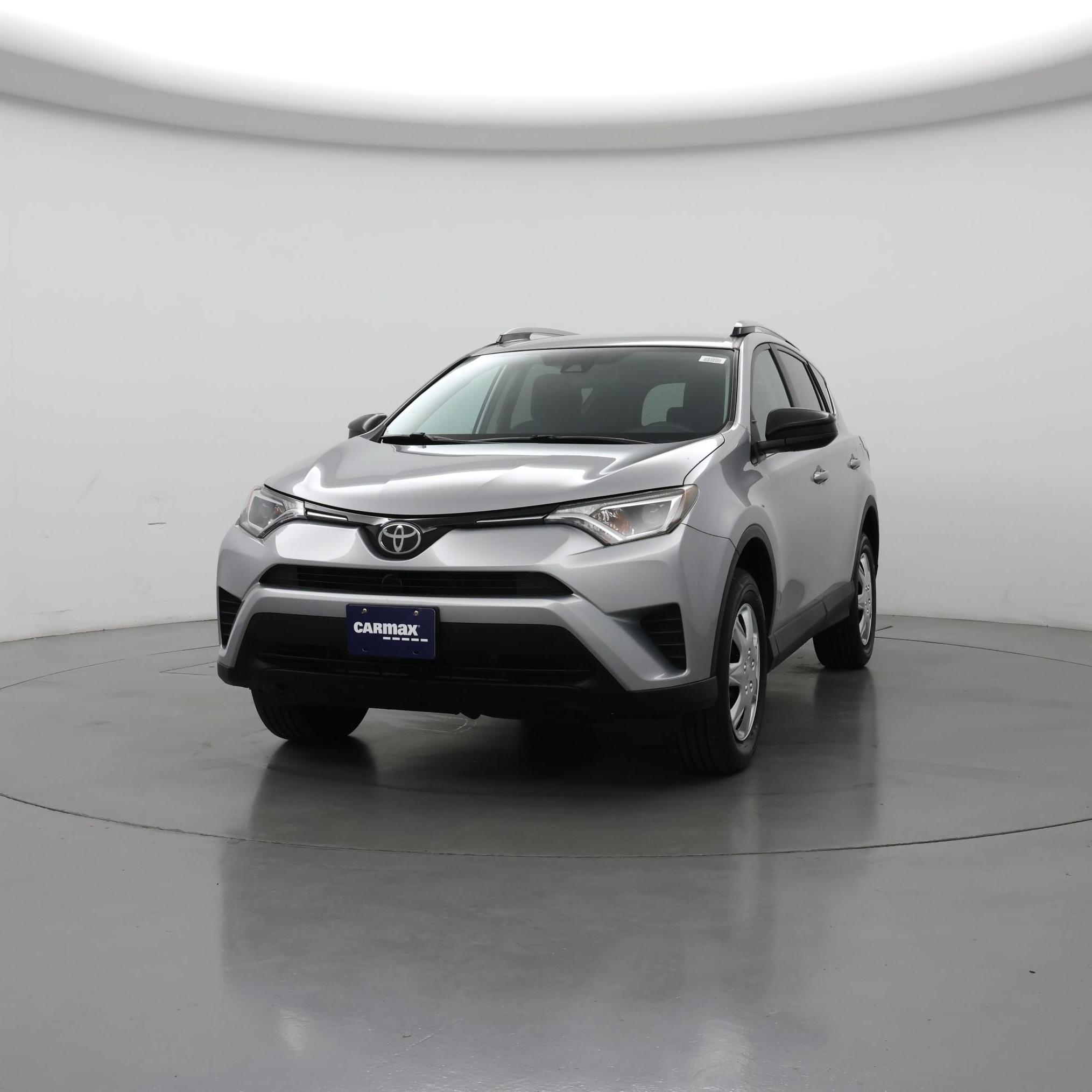 Thumbnail: 2017 Toyota RAV4 - 4