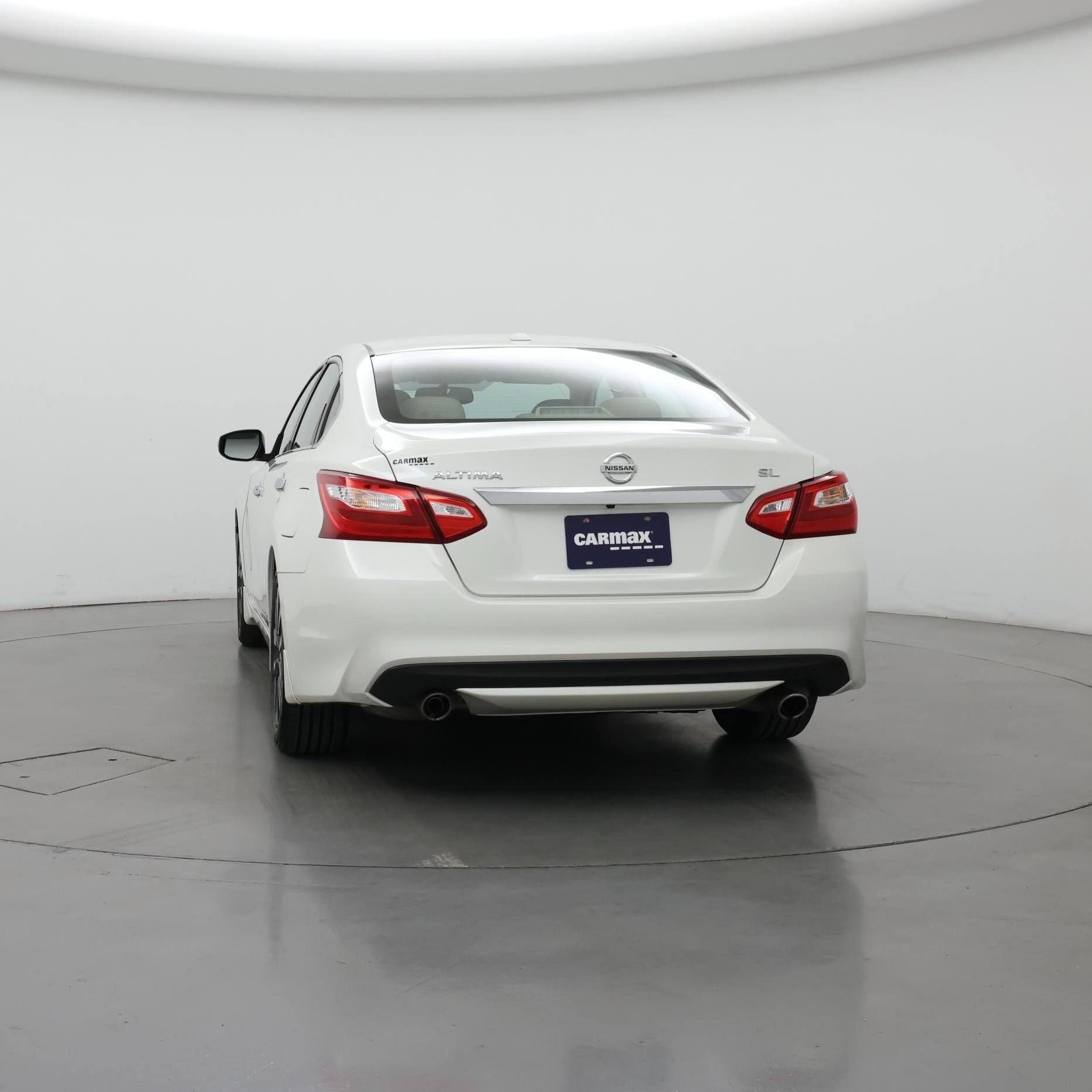 Thumbnail: 2016 Nissan Altima - 6