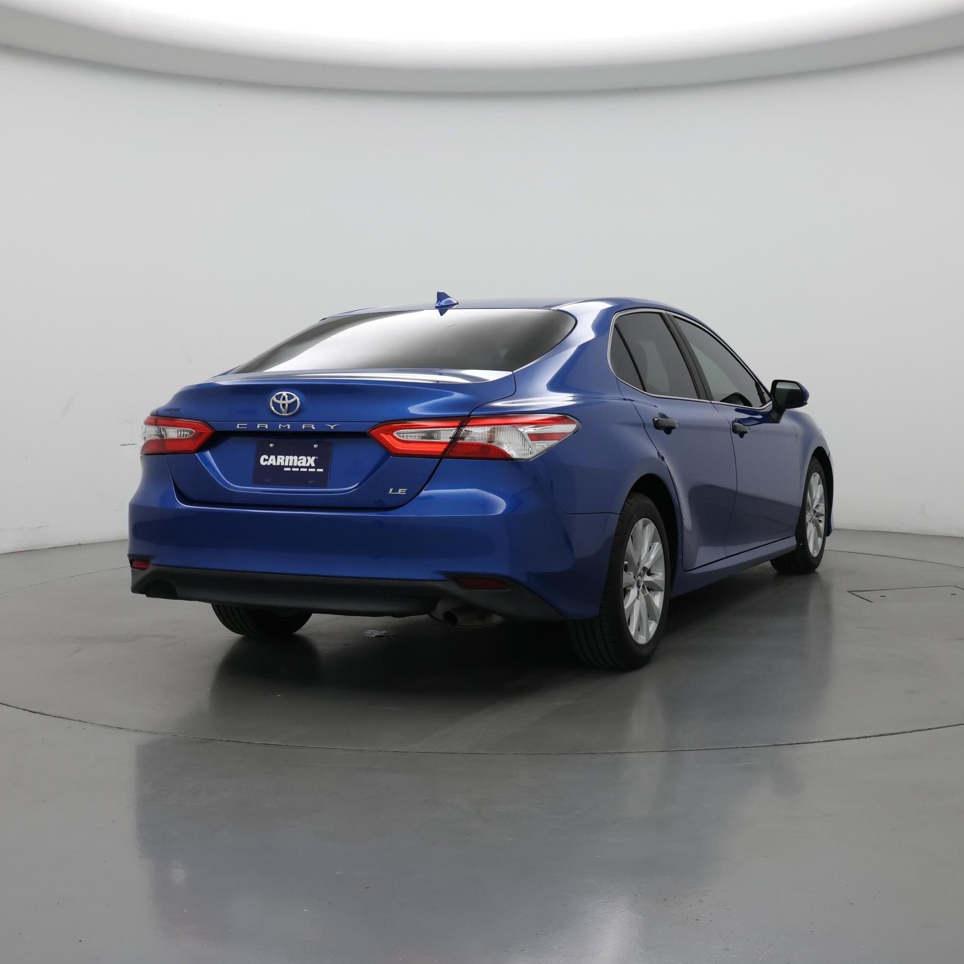 Thumbnail: 2019 Toyota Camry - 8