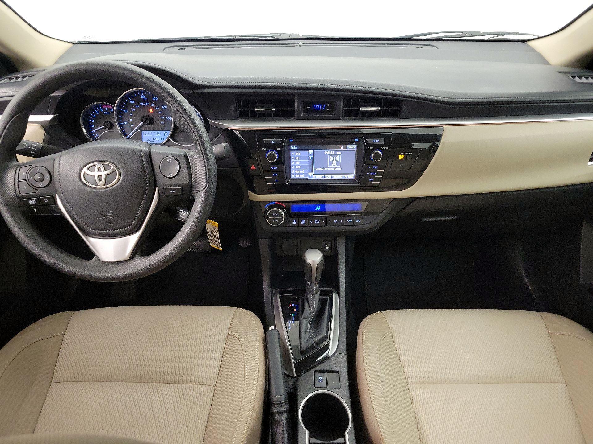 Thumbnail: 2015 Toyota Corolla - 9