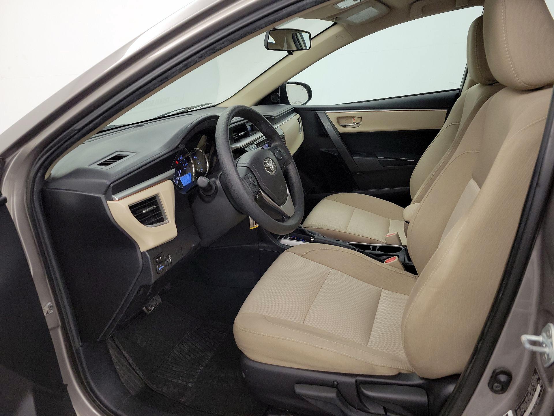 Thumbnail: 2015 Toyota Corolla - 11