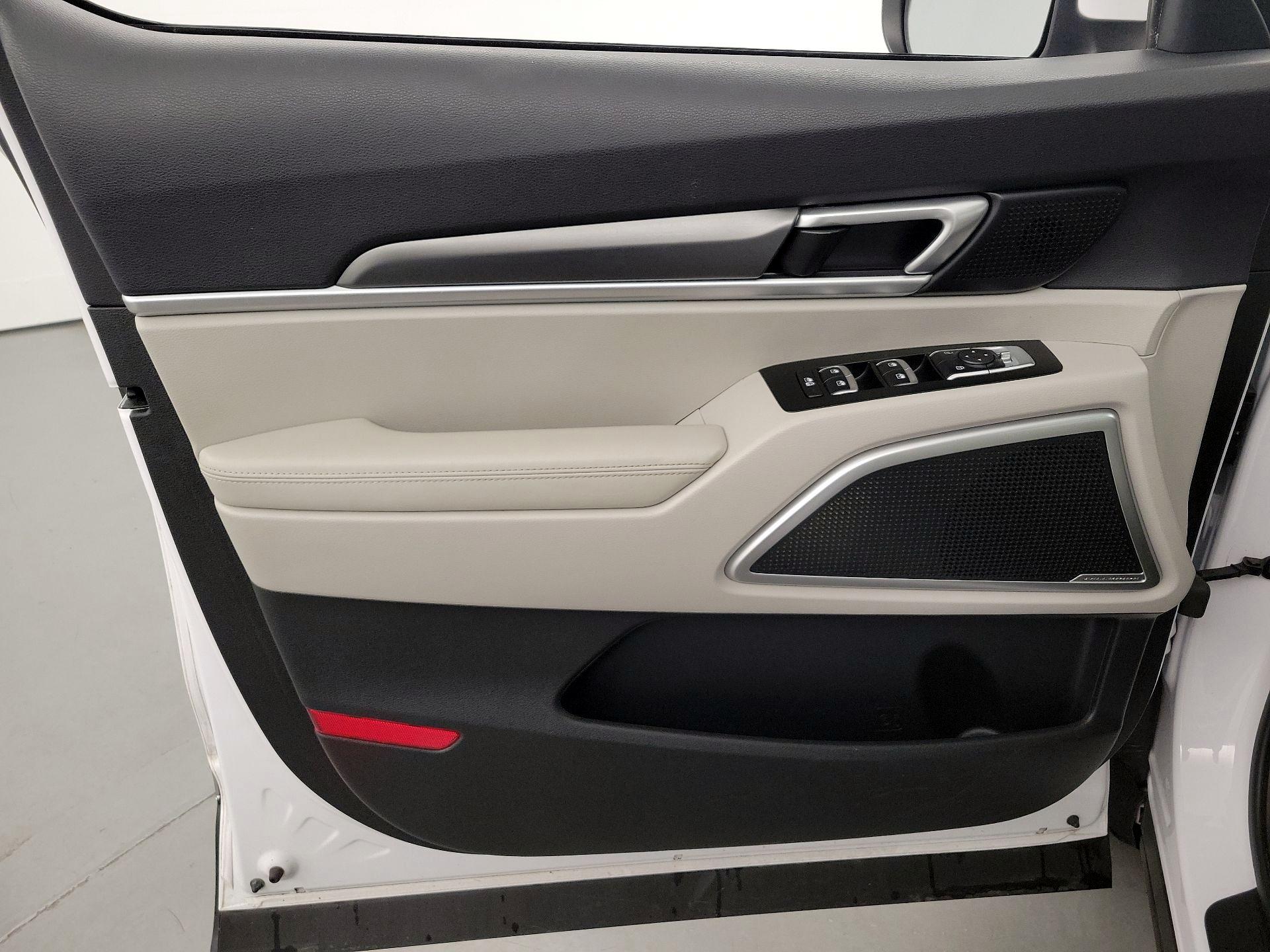 Thumbnail: 2021 Kia Telluride - 12