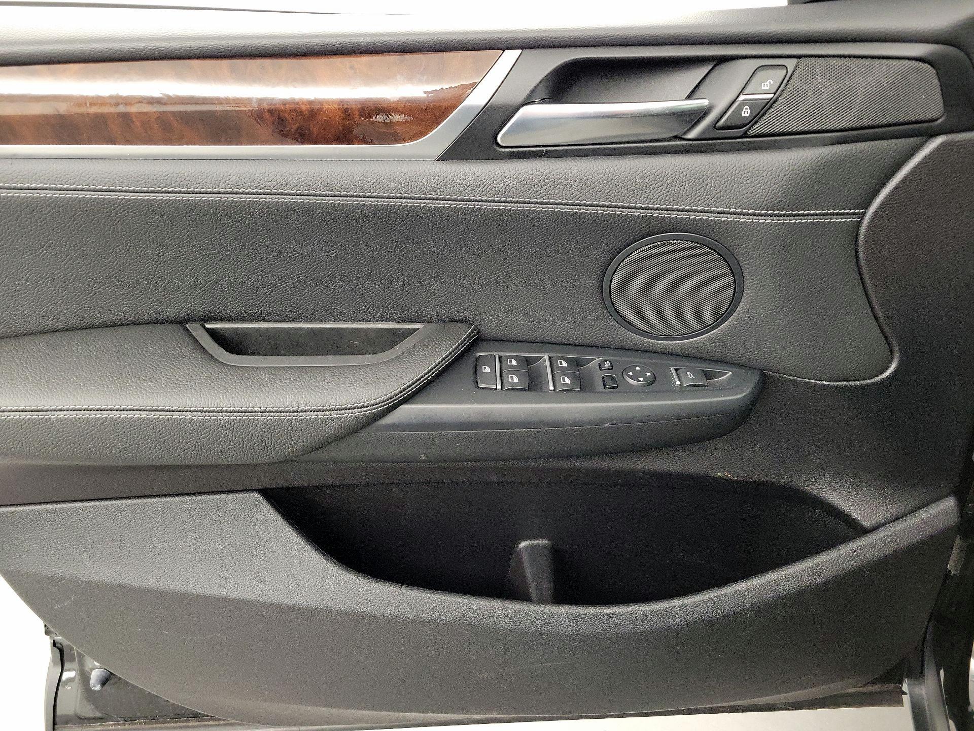 Thumbnail: 2016 BMW X3 - 12