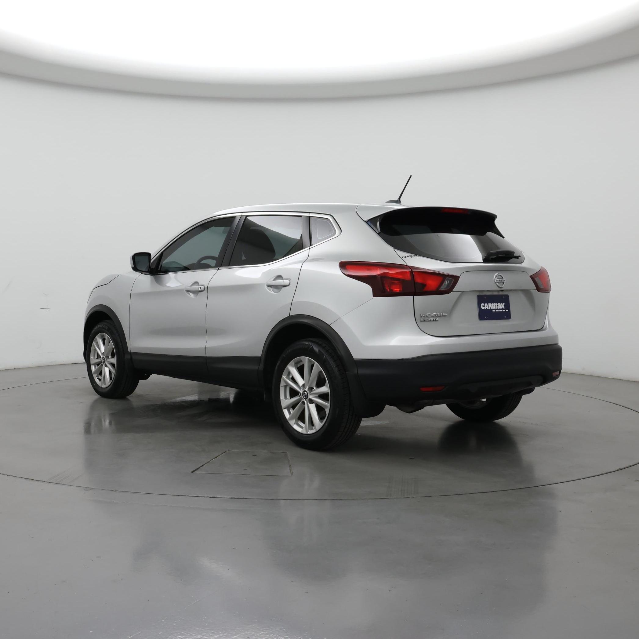 Thumbnail: 2019 Nissan Rogue Sport - 2