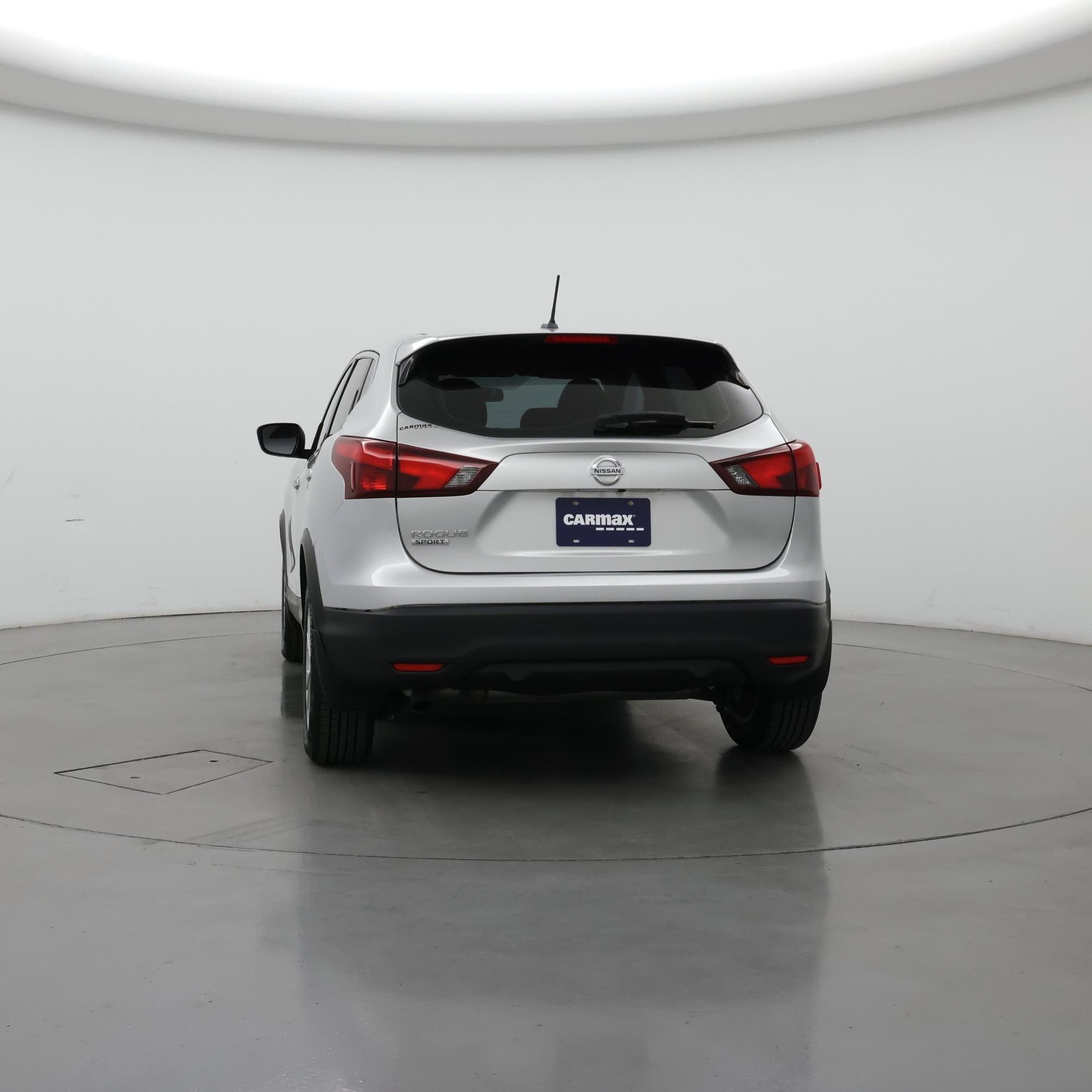 Thumbnail: 2019 Nissan Rogue Sport - 6