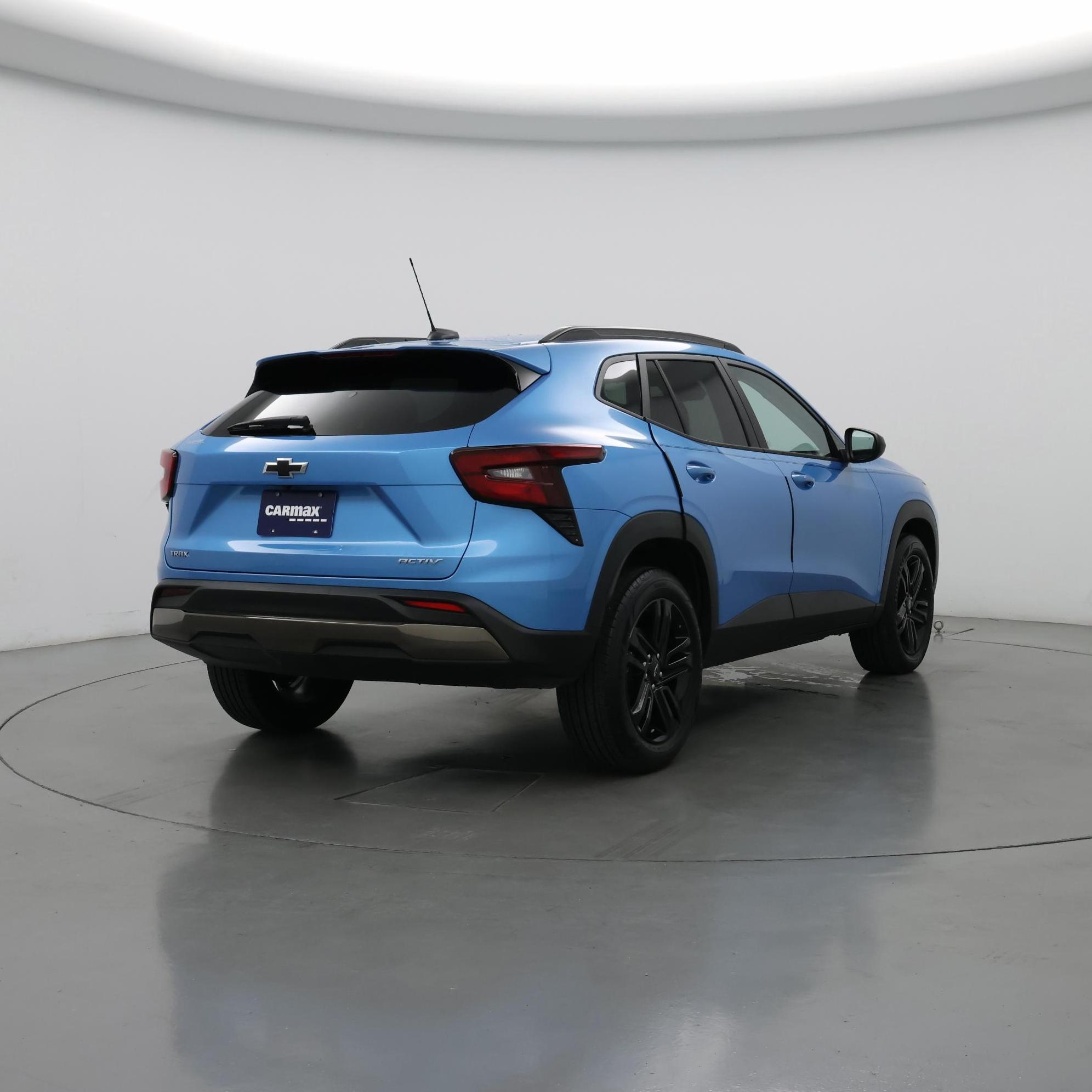Thumbnail: 2025 Chevrolet Trax - 8