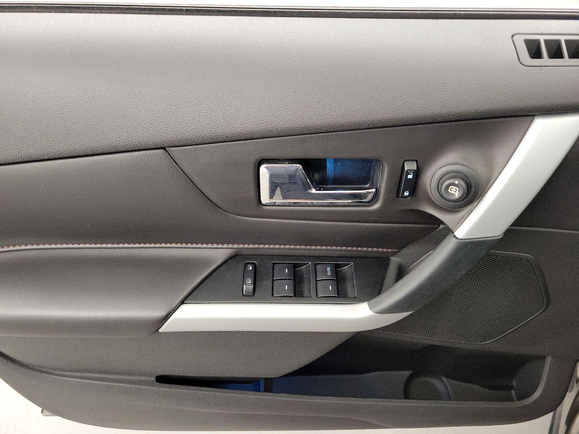 Thumbnail: 2014 Ford Edge - 12
