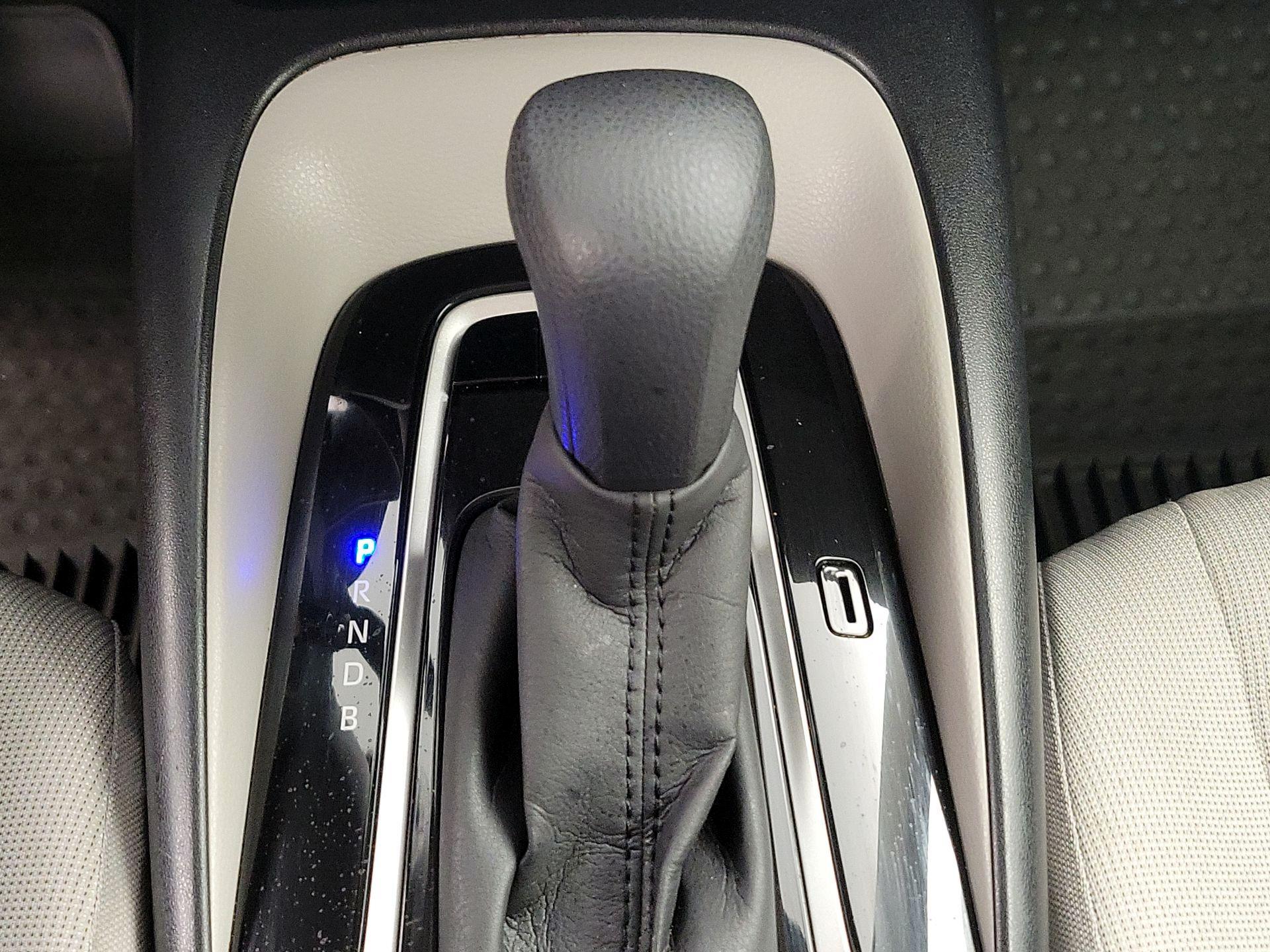 Thumbnail: 2021 Toyota Corolla - 17