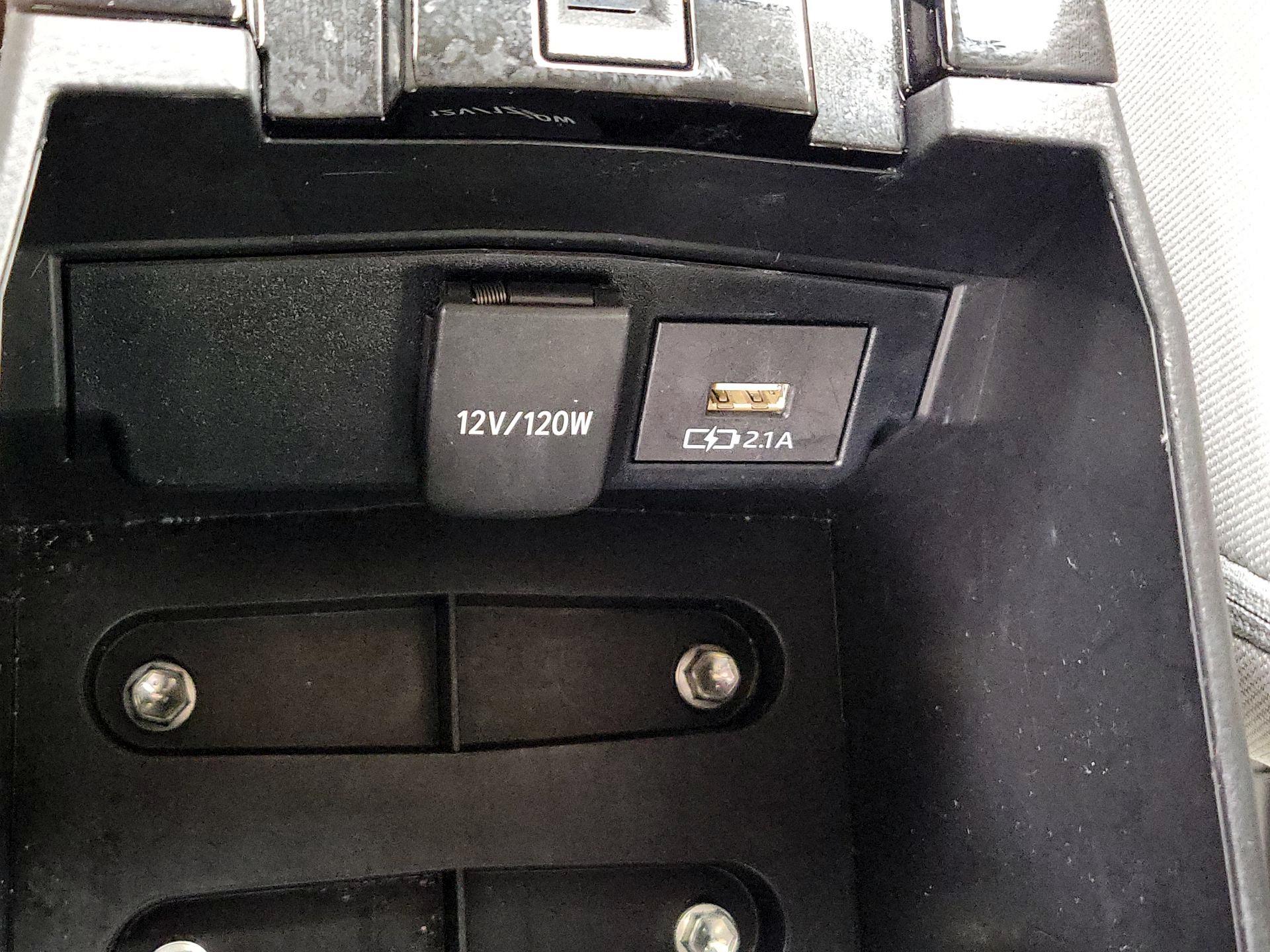 Thumbnail: 2021 Toyota Corolla - 18