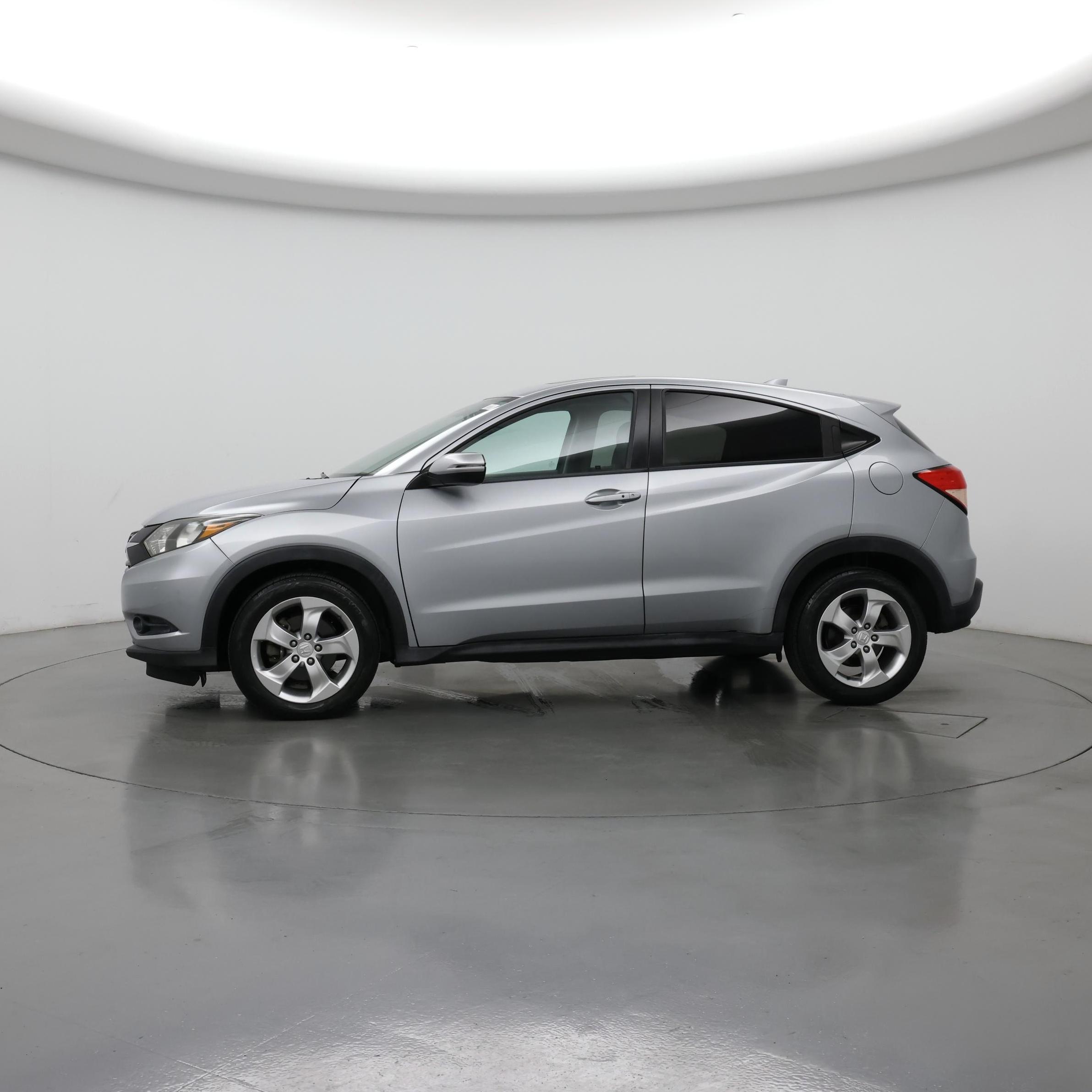 Thumbnail: 2017 Honda HR-V - 3