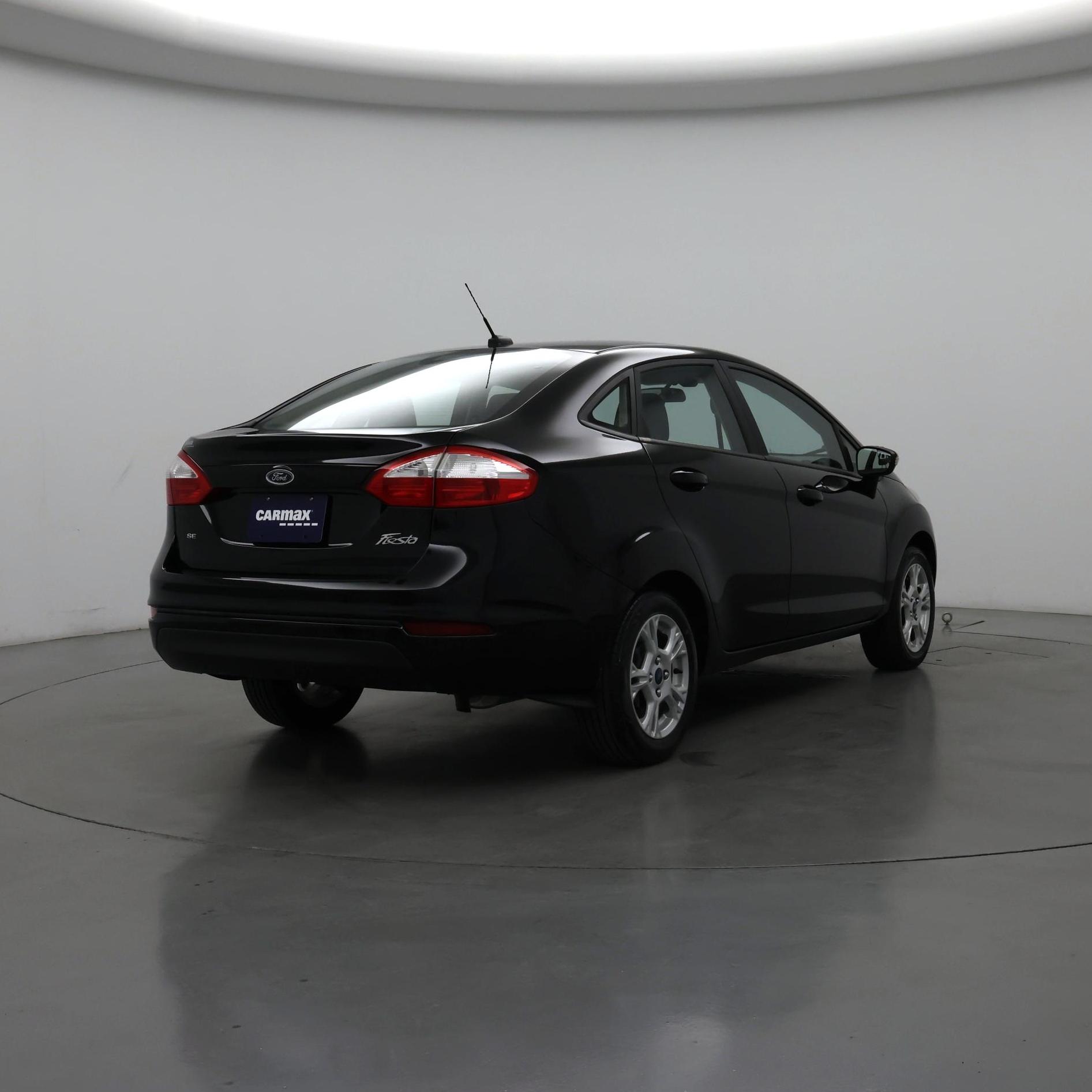 Thumbnail: 2016 Ford Fiesta - 8