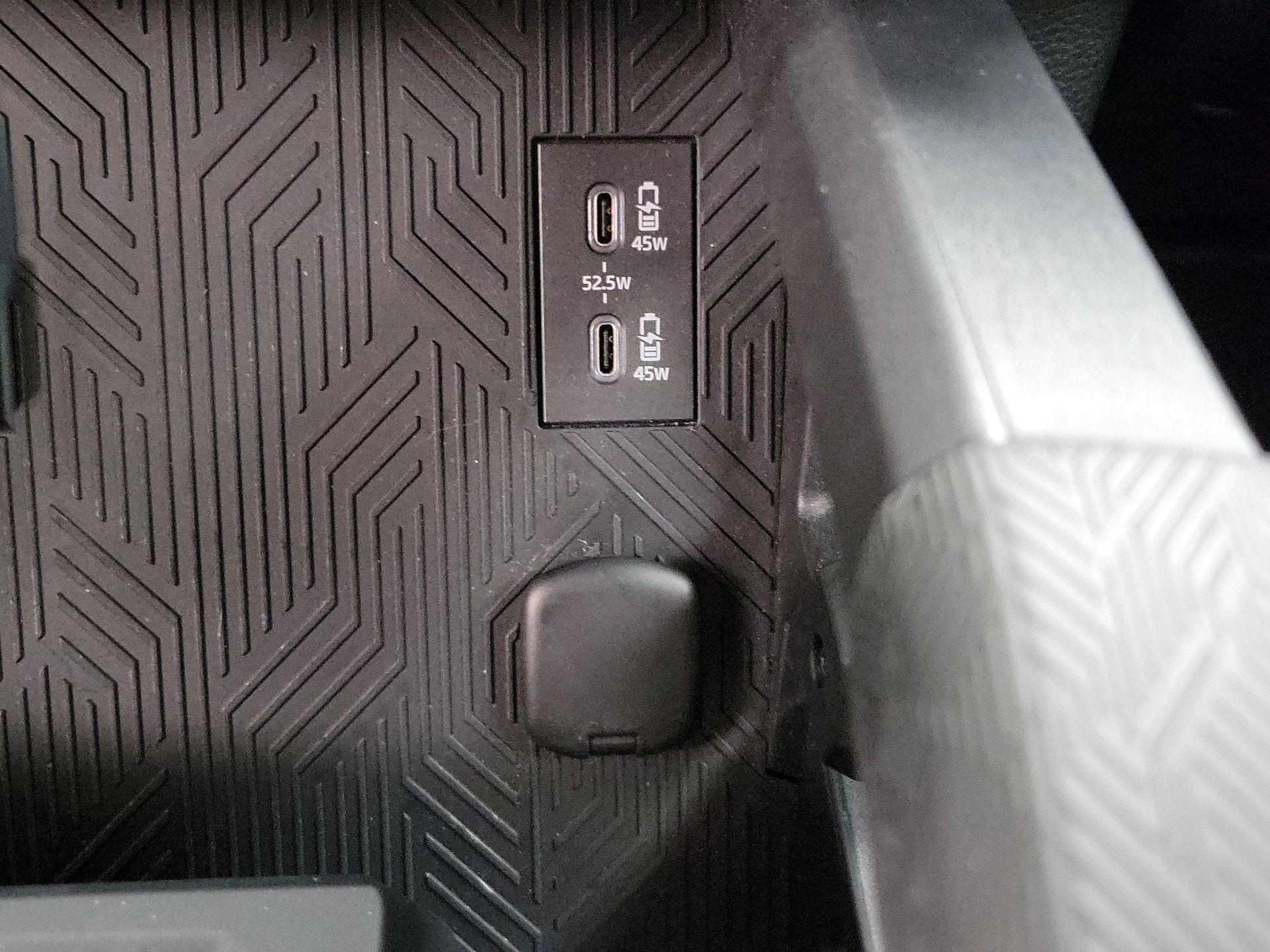 Thumbnail: 2025 Toyota Tacoma - 18