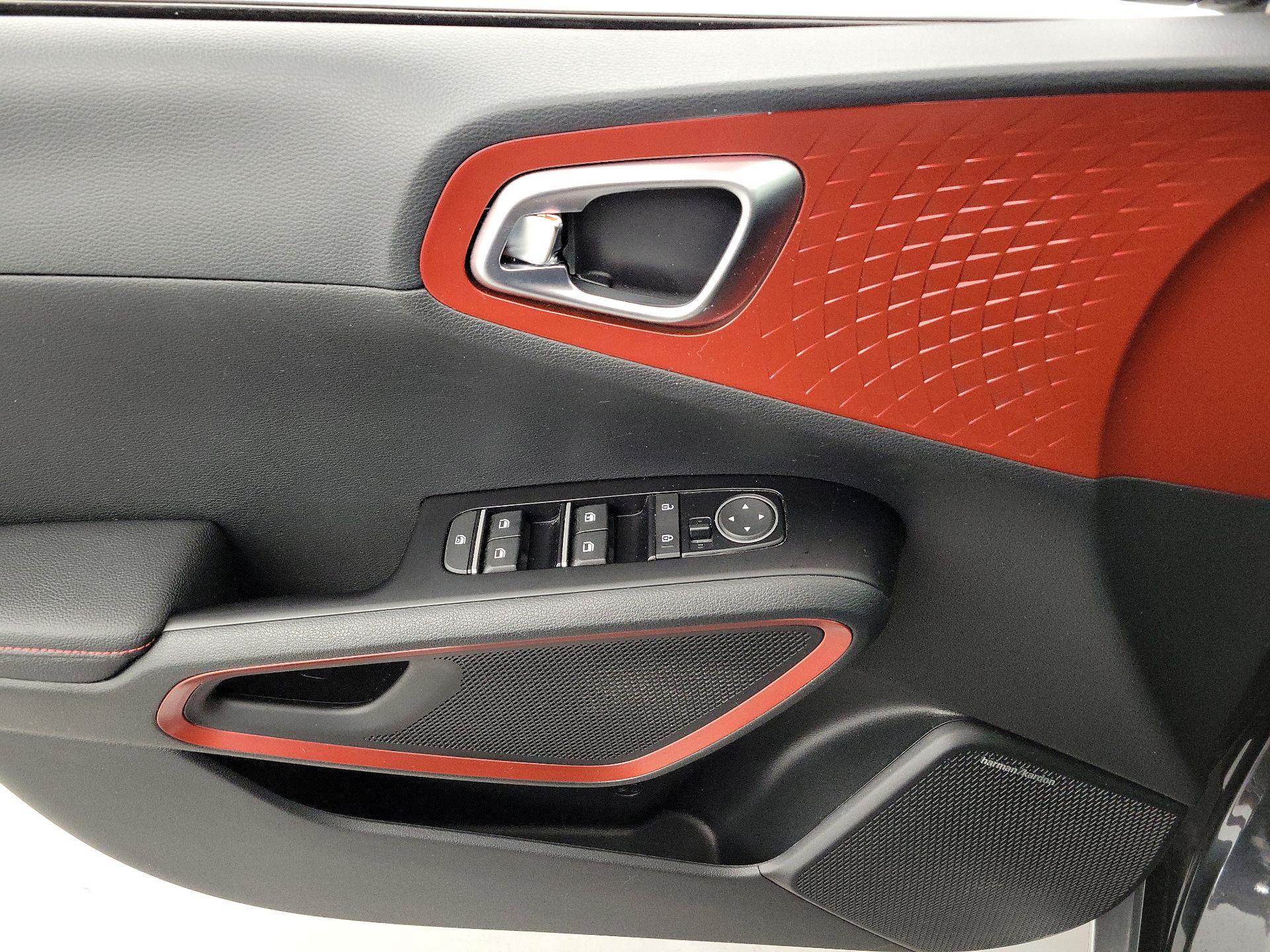 Thumbnail: 2023 Kia Soul - 12