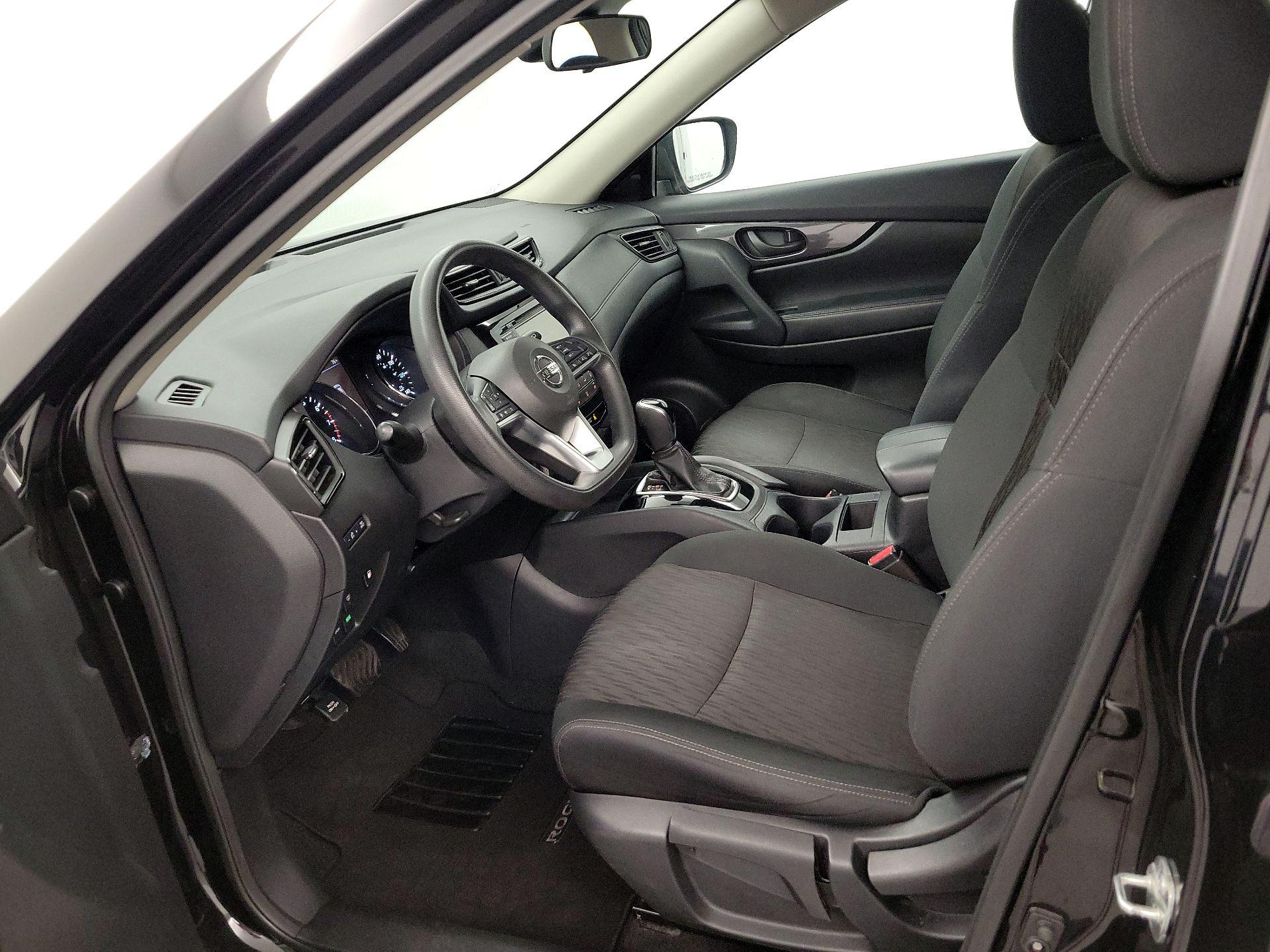 Thumbnail: 2020 Nissan Rogue - 11