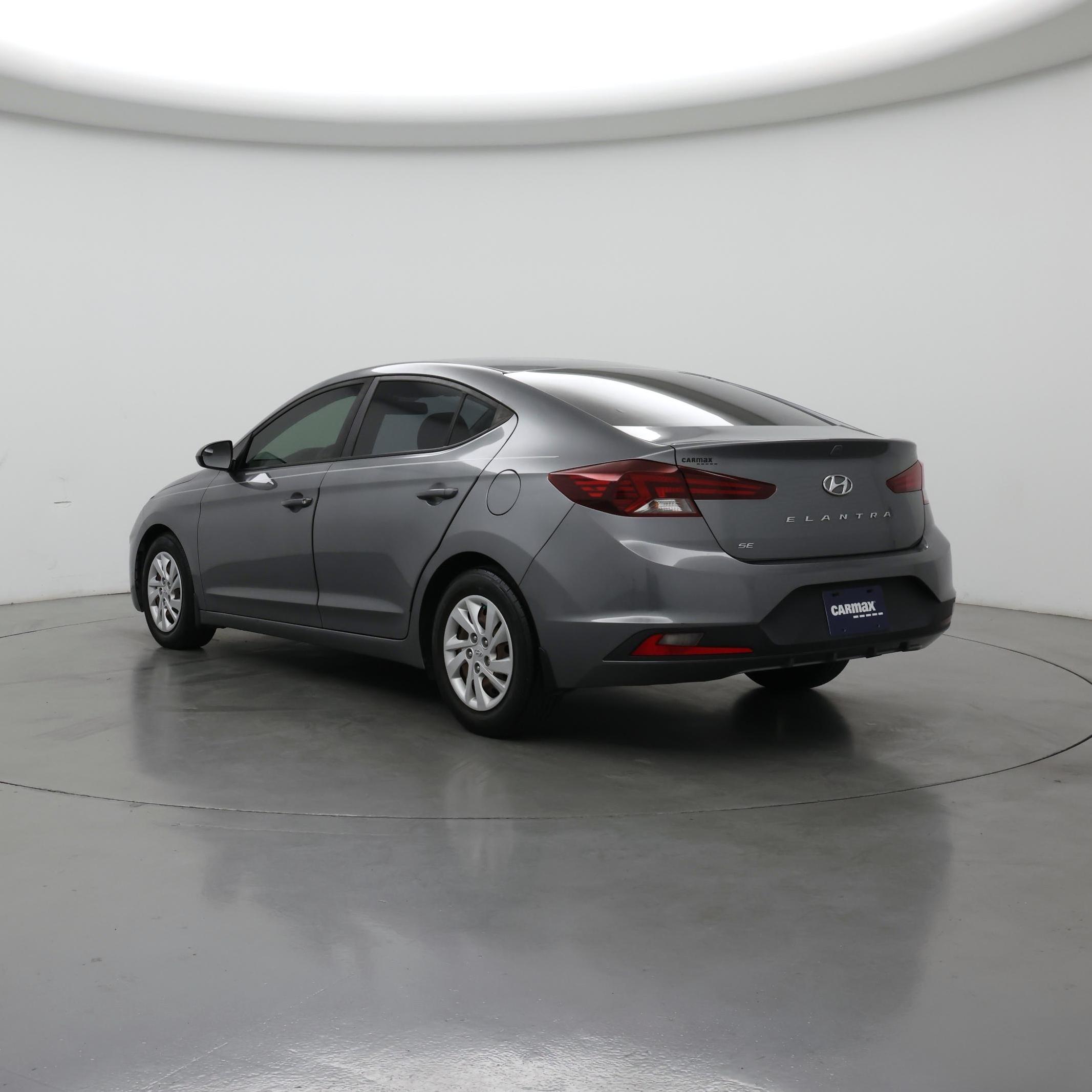 Thumbnail: 2019 Hyundai Elantra - 2
