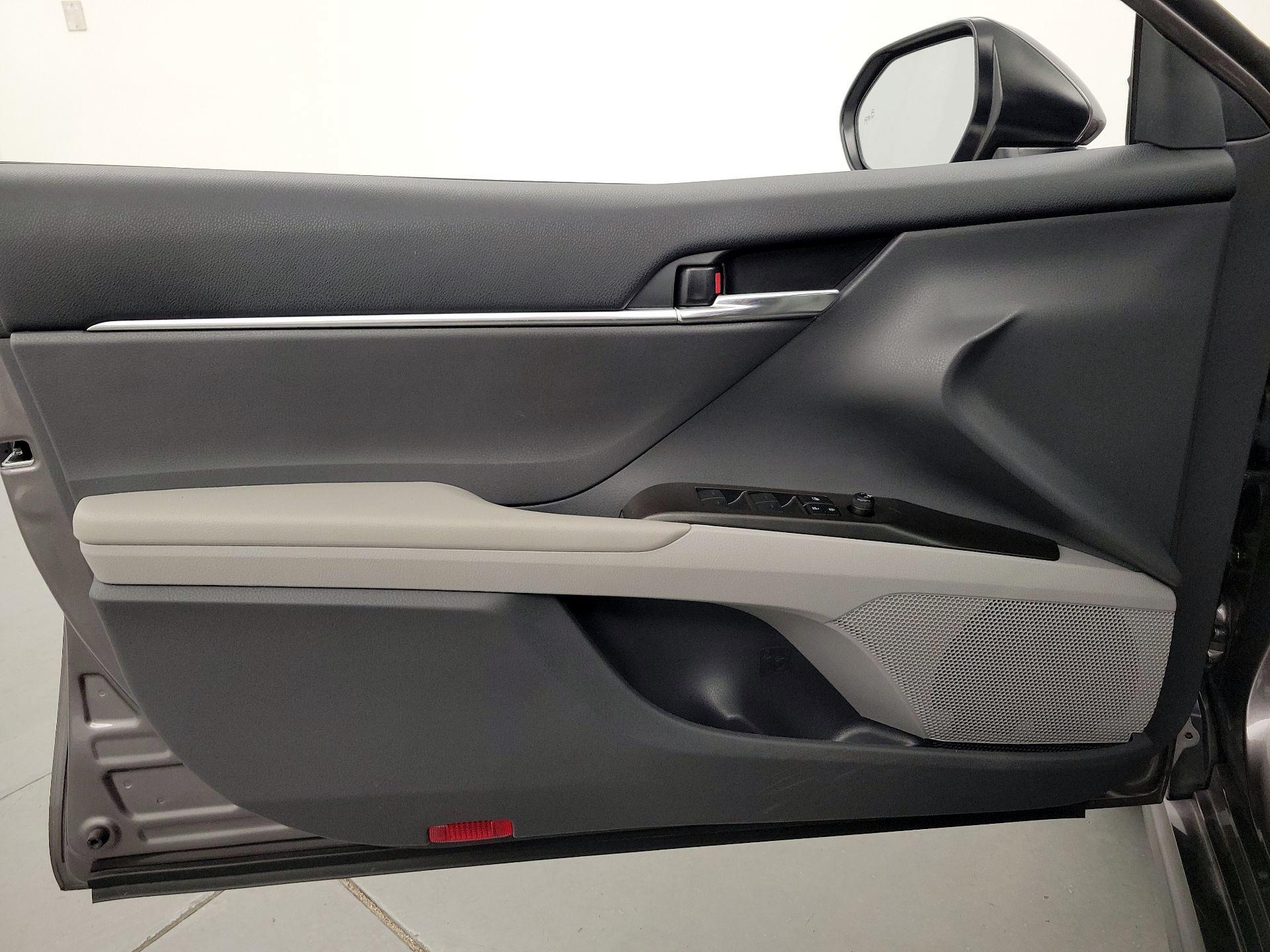 Thumbnail: 2024 Toyota Camry - 12