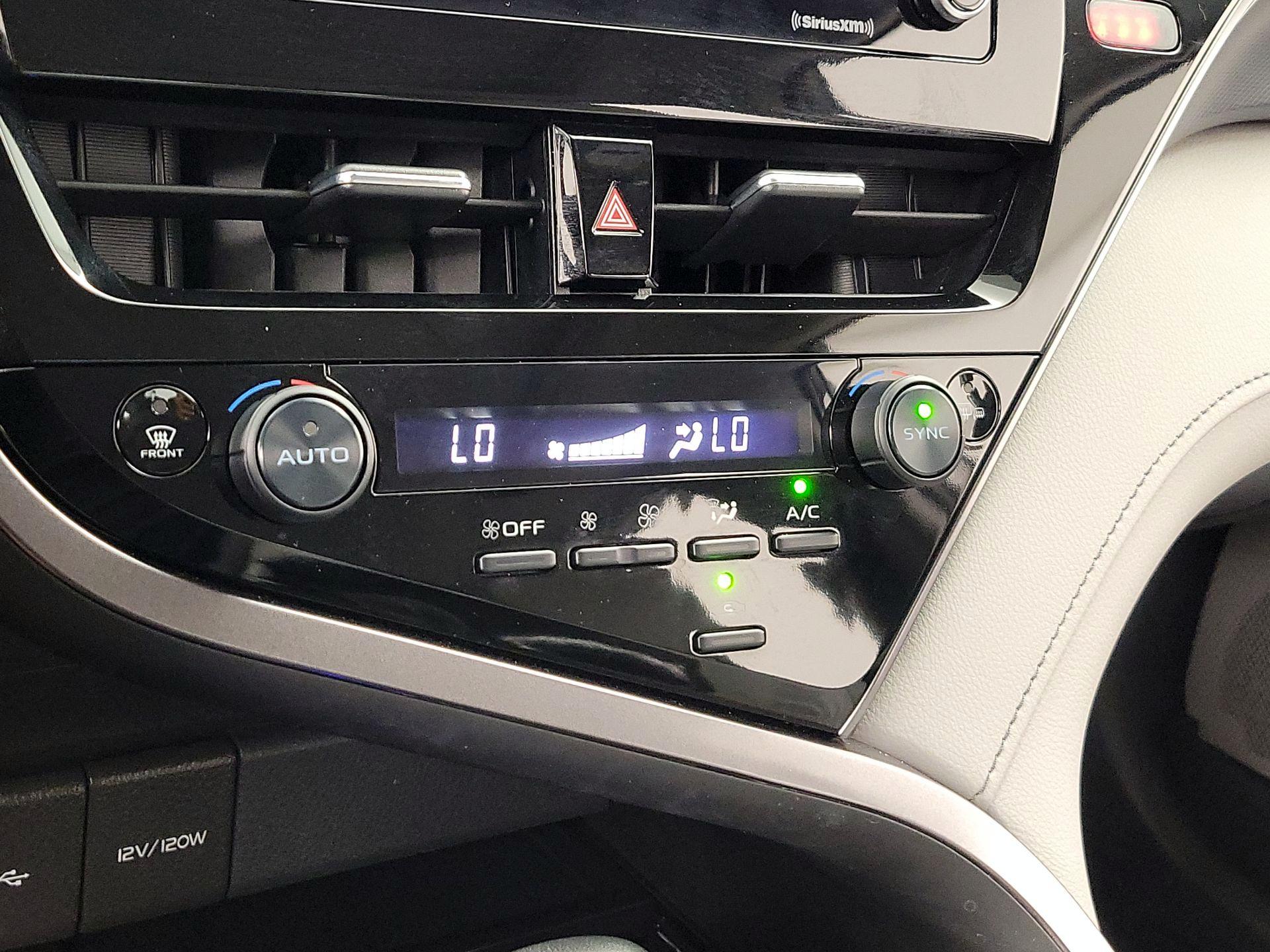 Thumbnail: 2024 Toyota Camry - 17