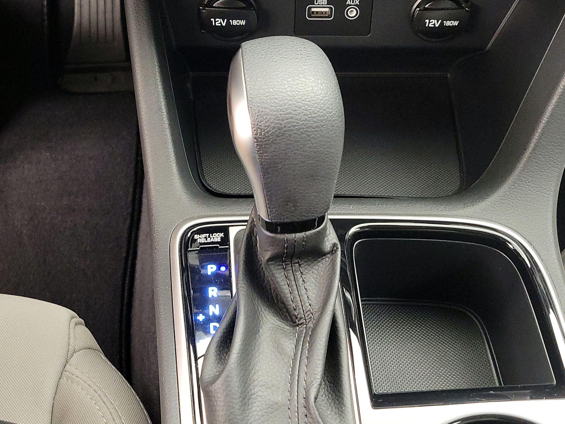 Thumbnail: 2019 Hyundai Sonata - 17