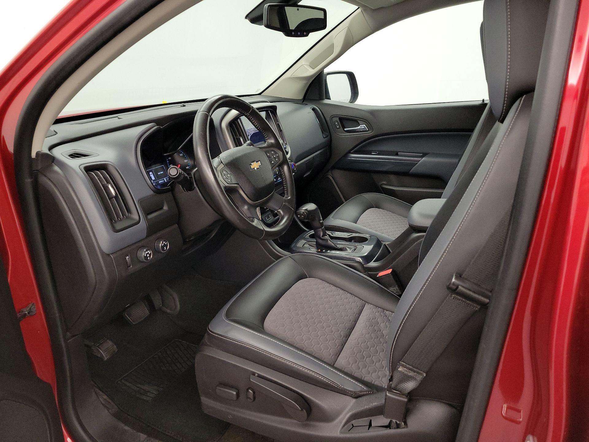 Thumbnail: 2015 Chevrolet Colorado - 11