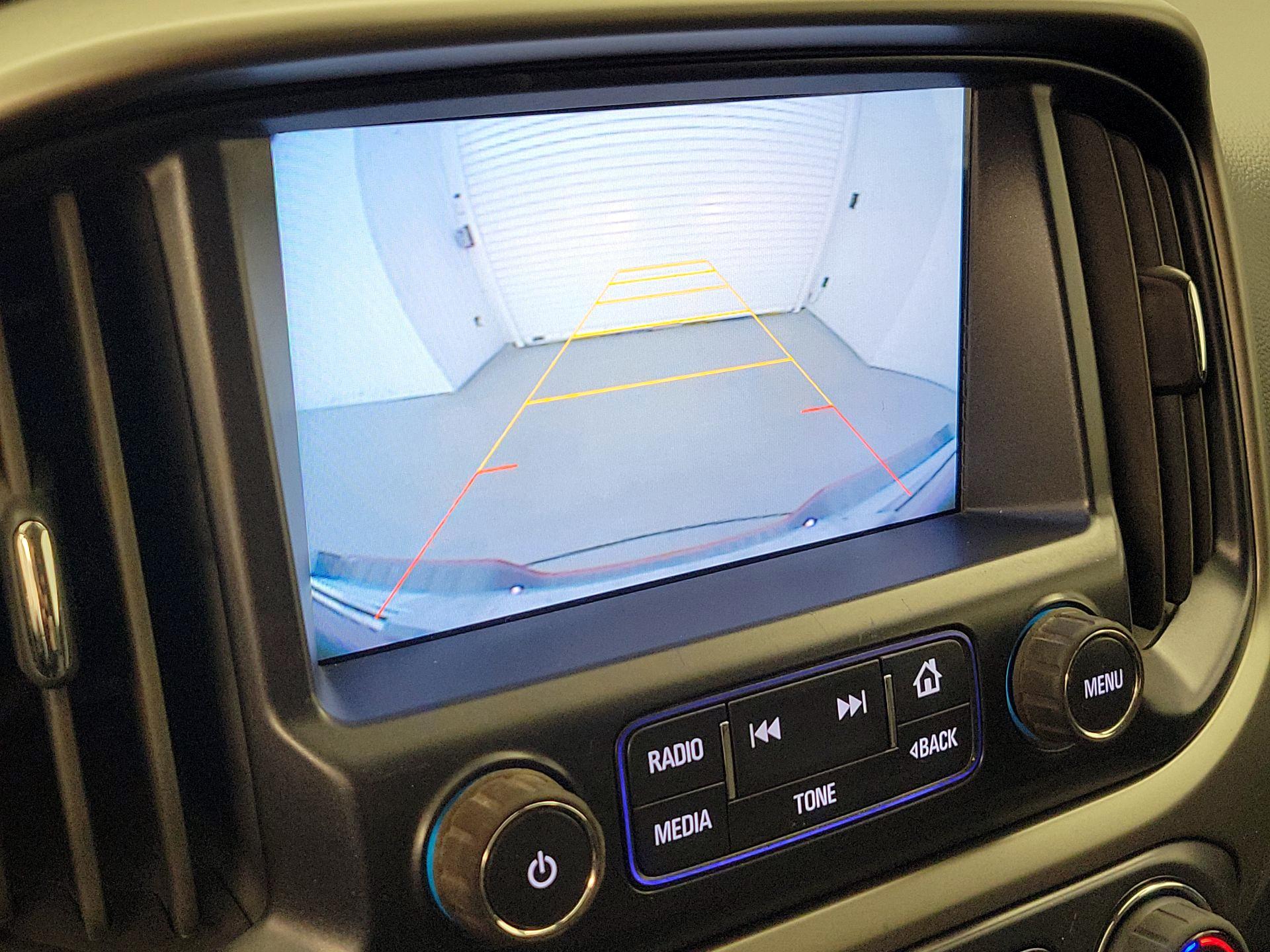 Thumbnail: 2015 Chevrolet Colorado - 15