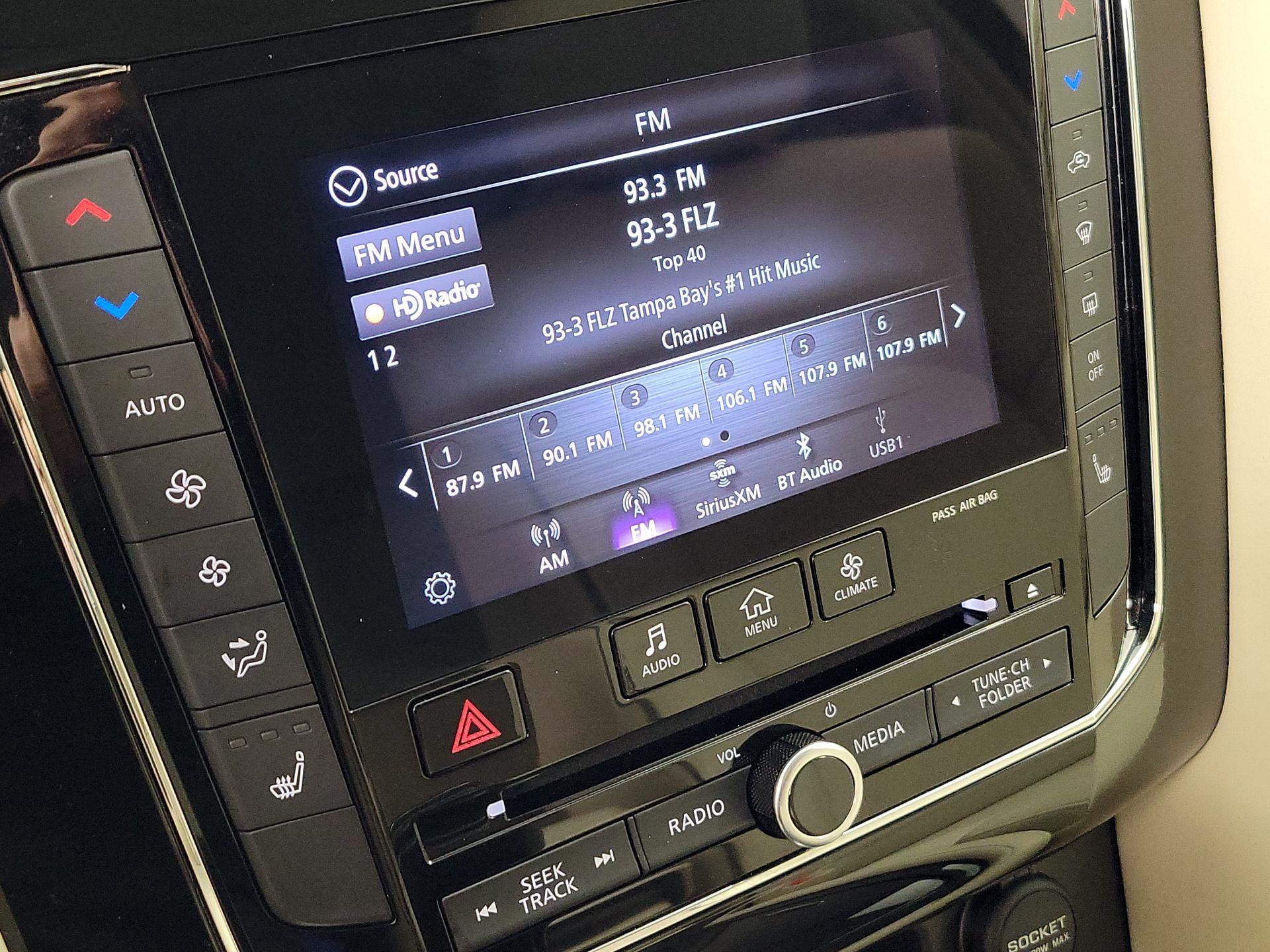 Thumbnail: 2021 INFINITI QX80 - 16