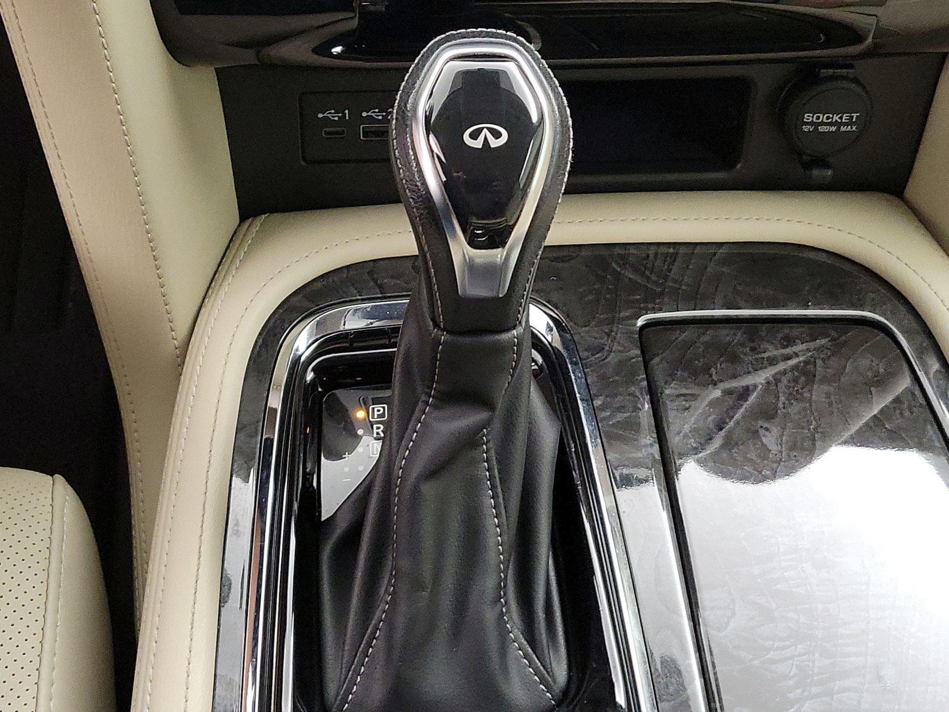 Thumbnail: 2021 INFINITI QX80 - 18