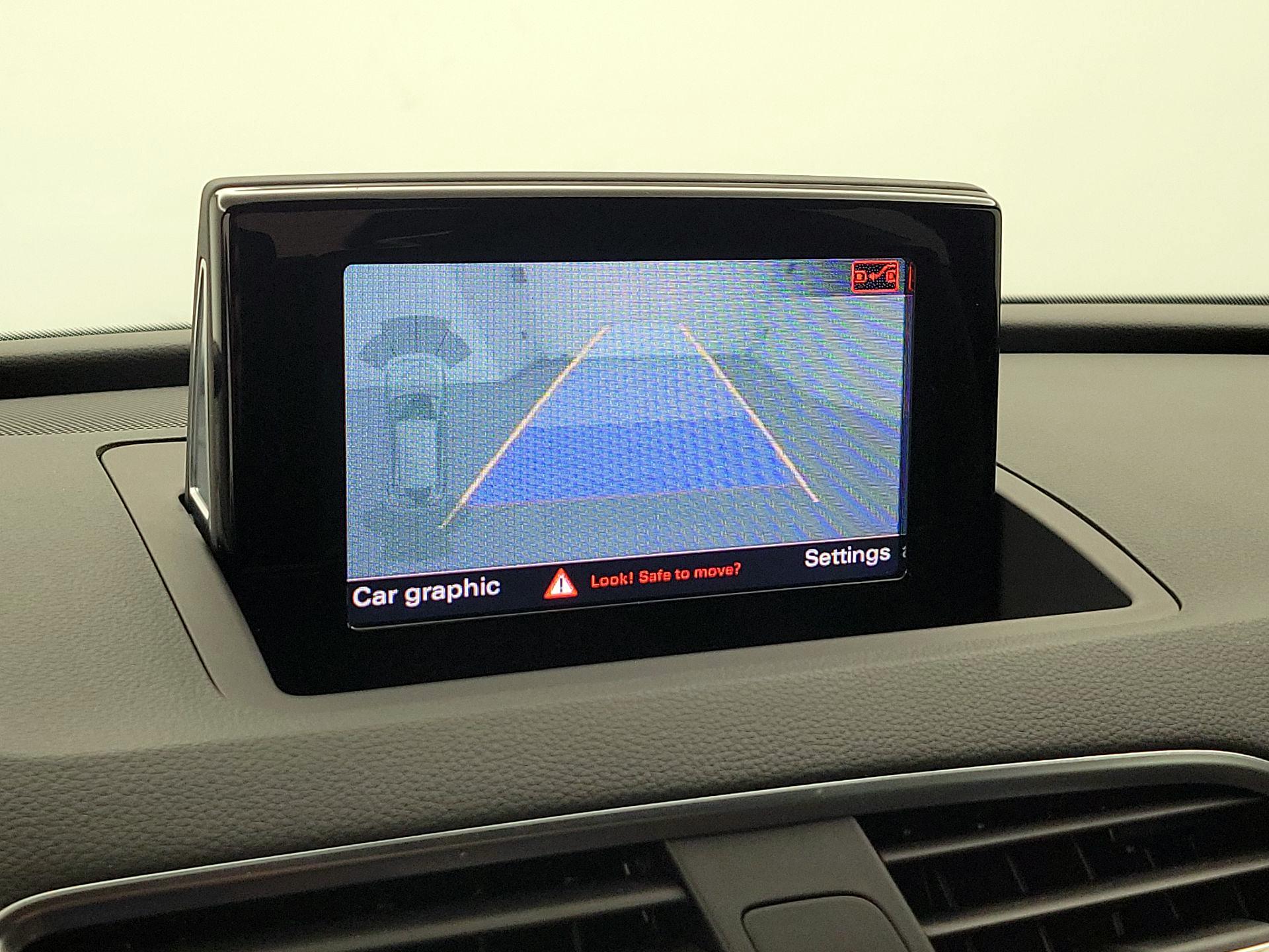 Thumbnail: 2018 Audi Q3 - 14