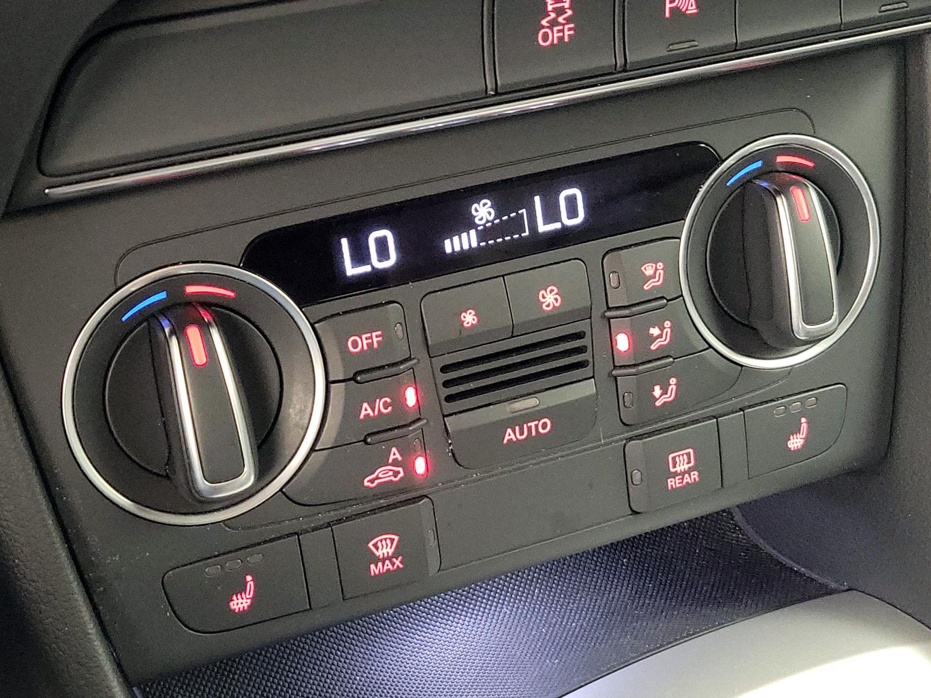 Thumbnail: 2018 Audi Q3 - 16