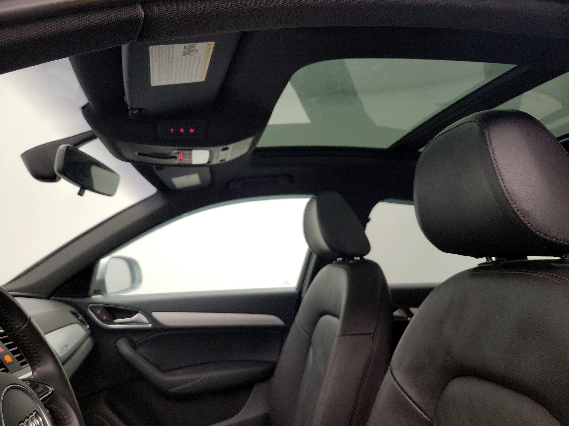 Thumbnail: 2018 Audi Q3 - 19