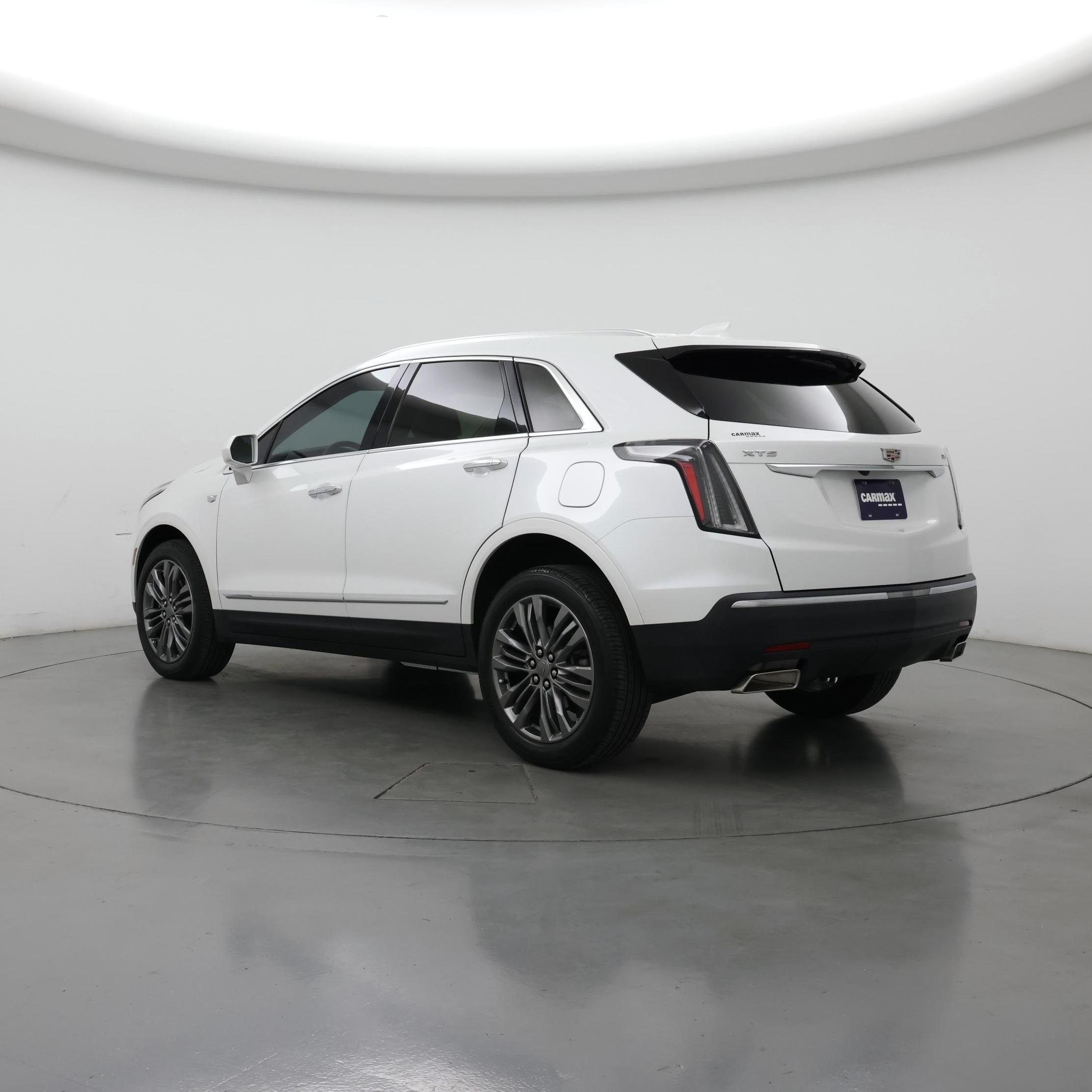 Thumbnail: 2019 Cadillac XT5 - 2