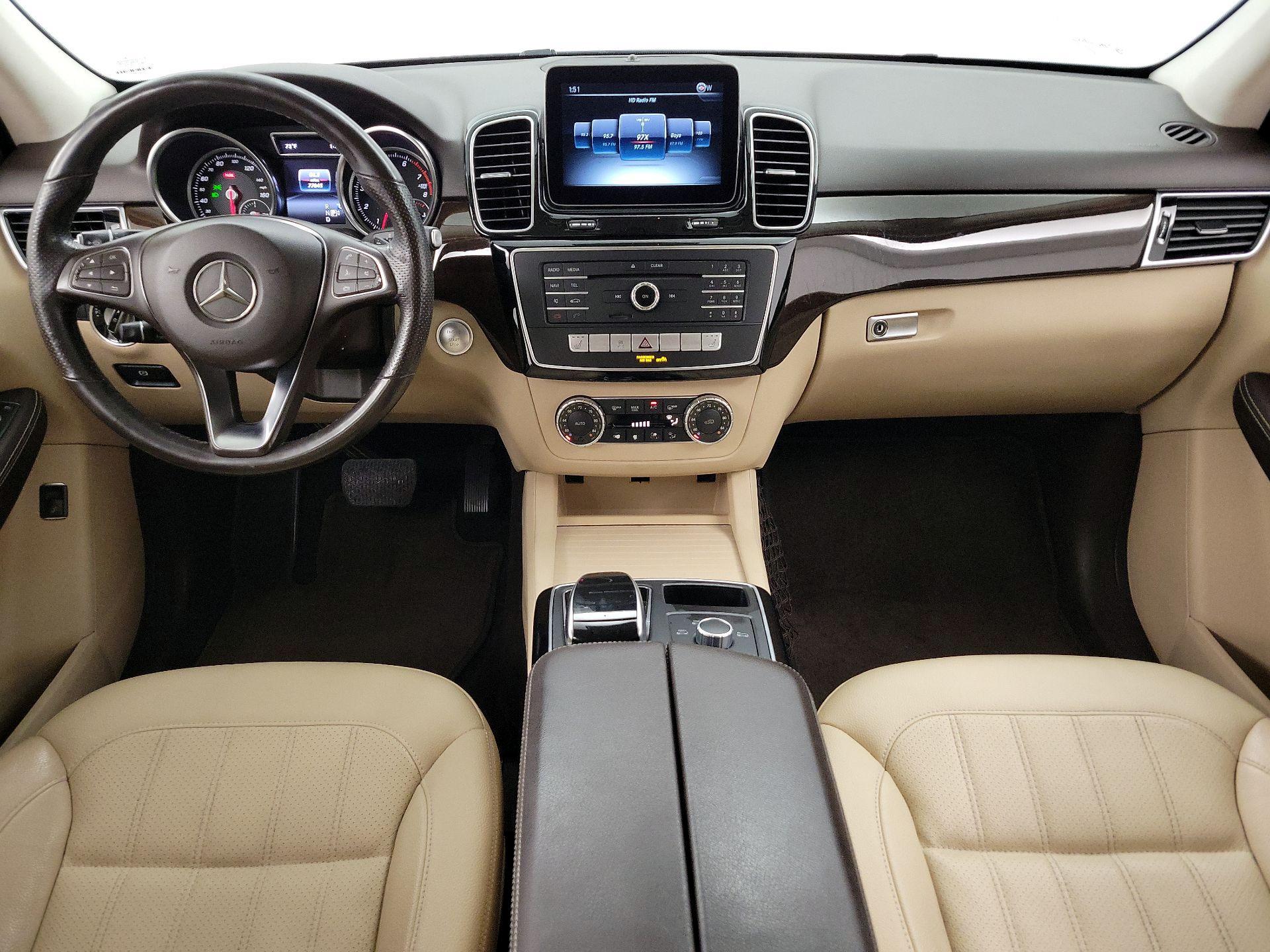 Thumbnail: 2017 Mercedes-Benz GLE - 9