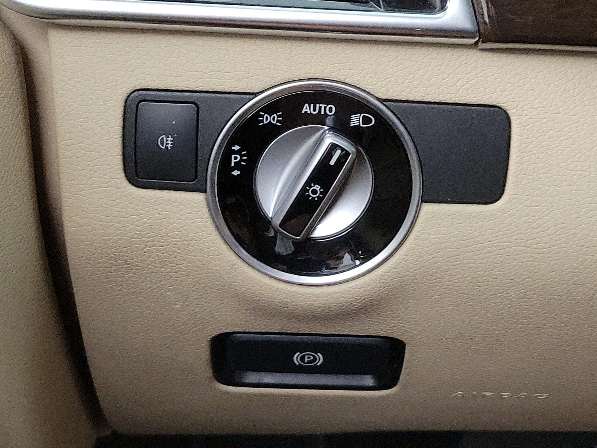 Thumbnail: 2017 Mercedes-Benz GLE - 13