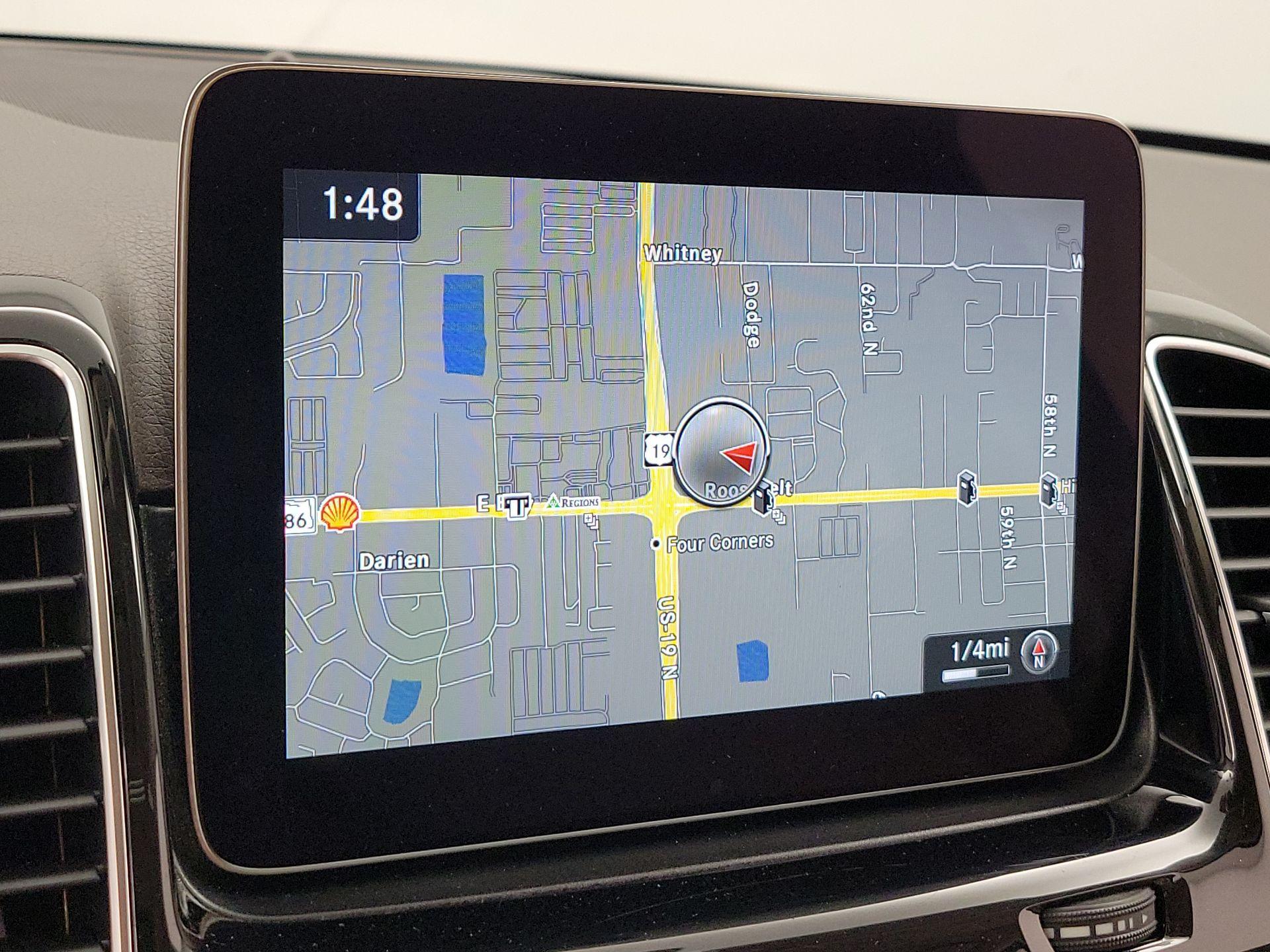 Thumbnail: 2017 Mercedes-Benz GLE - 14