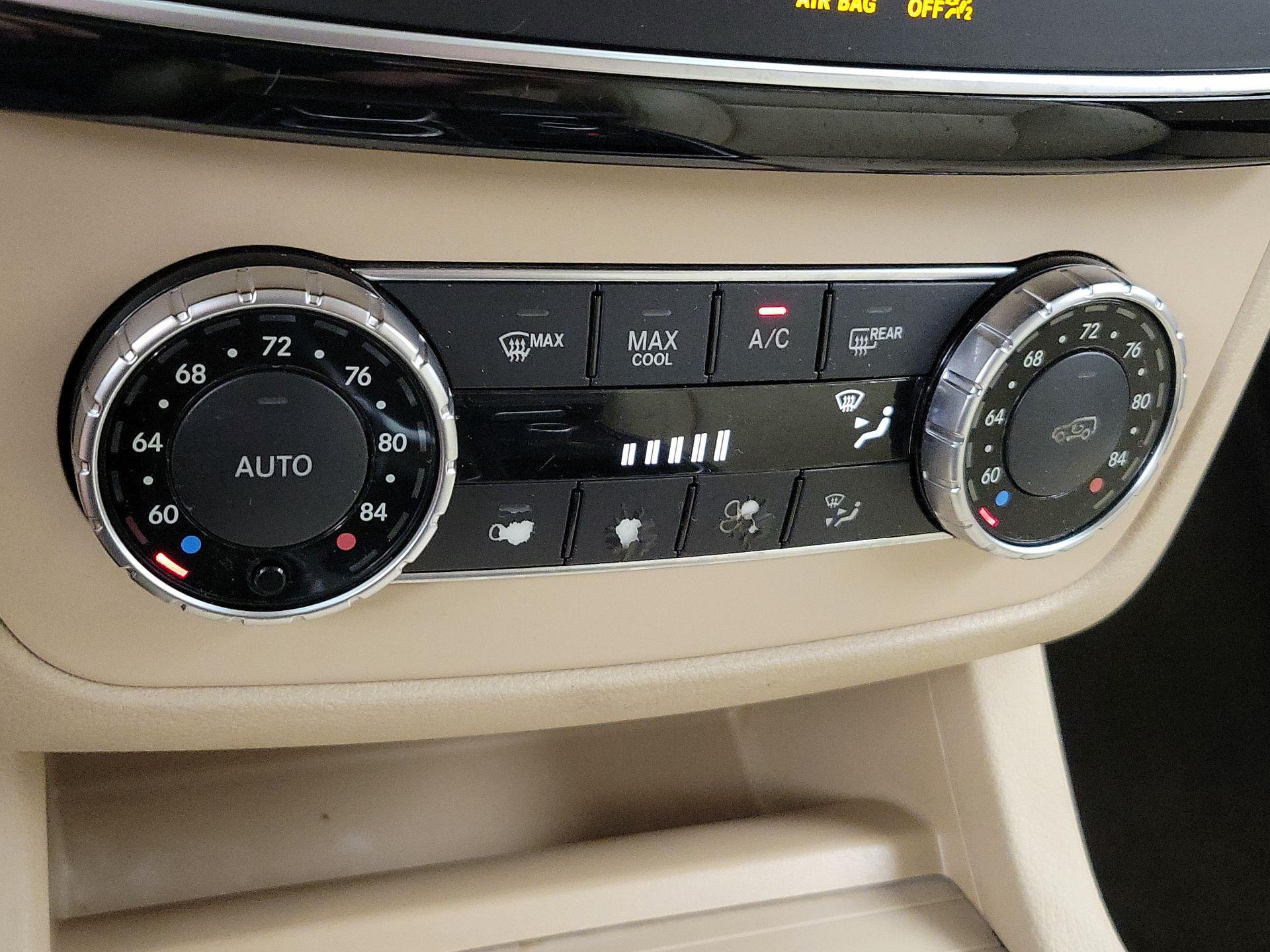 Thumbnail: 2017 Mercedes-Benz GLE - 17