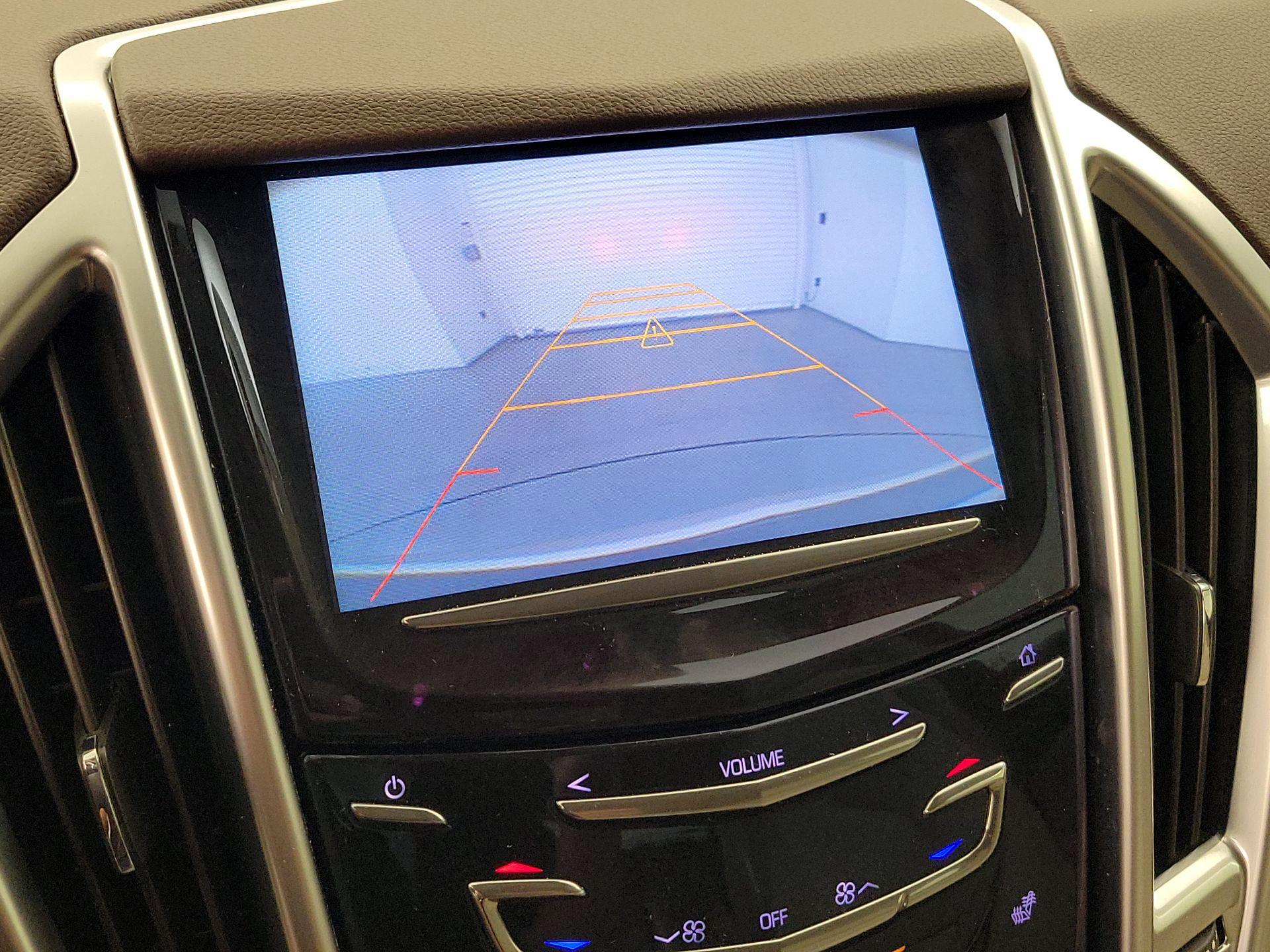 Thumbnail: 2016 Cadillac SRX - 15