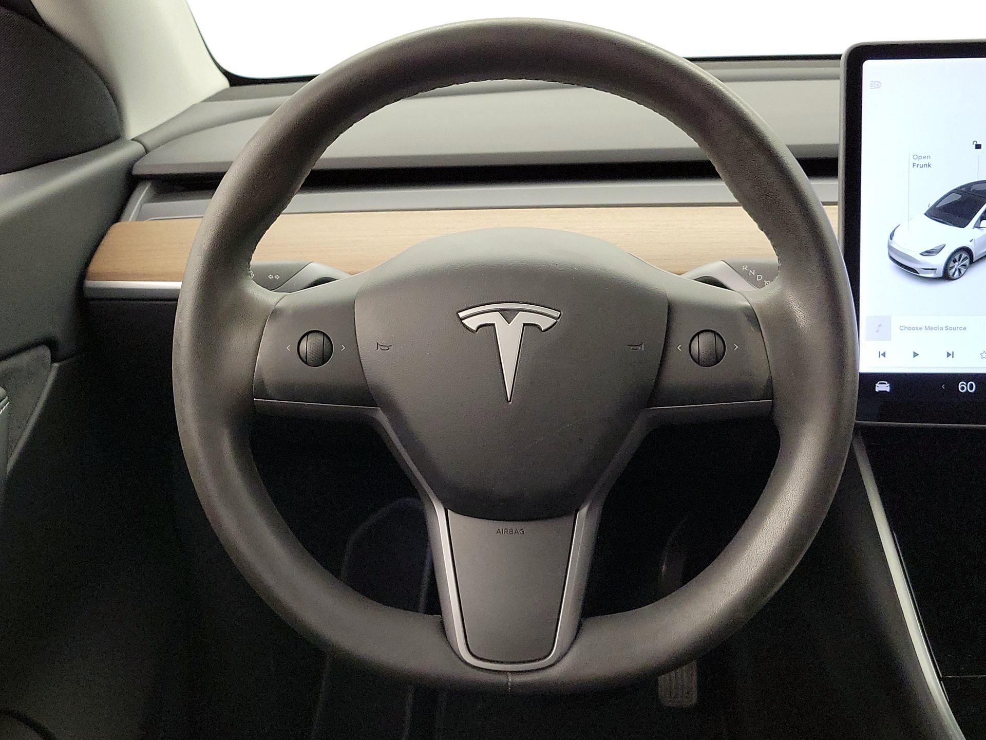 Thumbnail: 2020 Tesla Model Y - 10