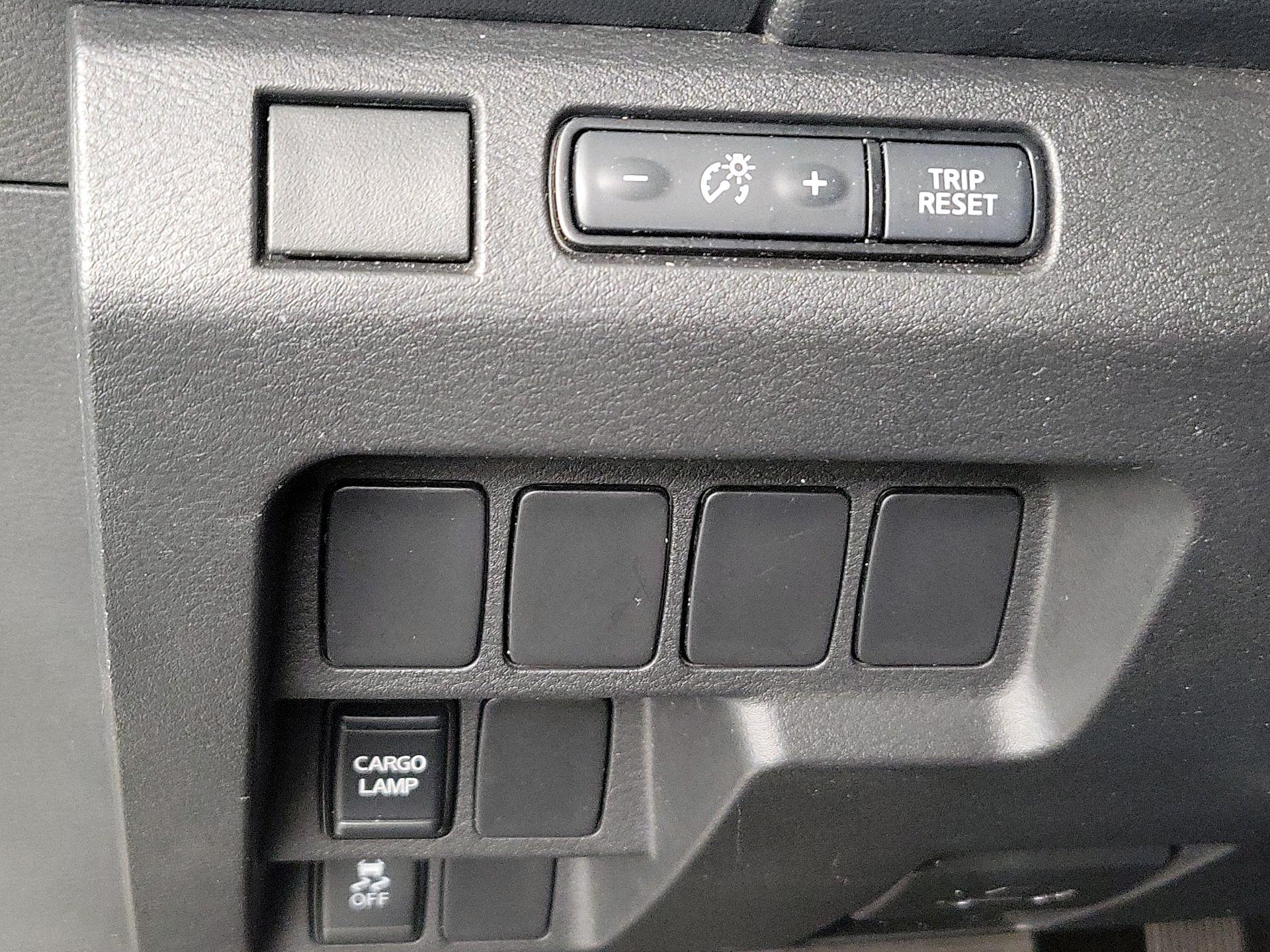 Thumbnail: 2023 Nissan Frontier - 13