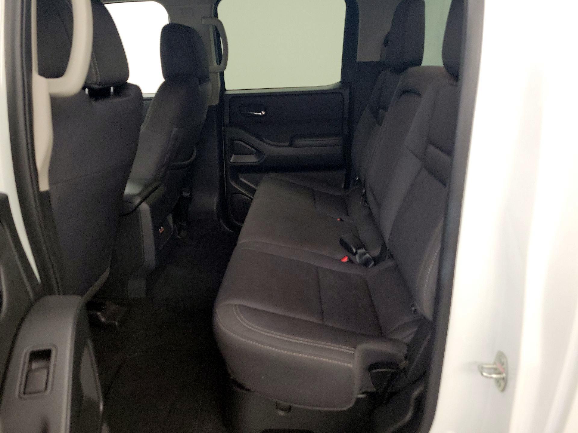 Thumbnail: 2023 Nissan Frontier - 19